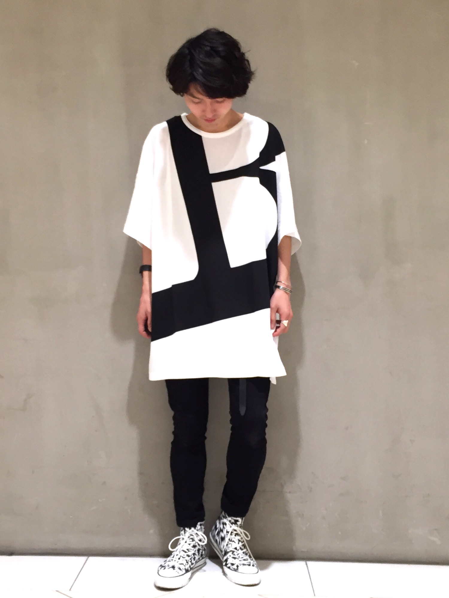 Yohji Yamamoto +NoirのTシャツ/カットソーを使った人気ファッション