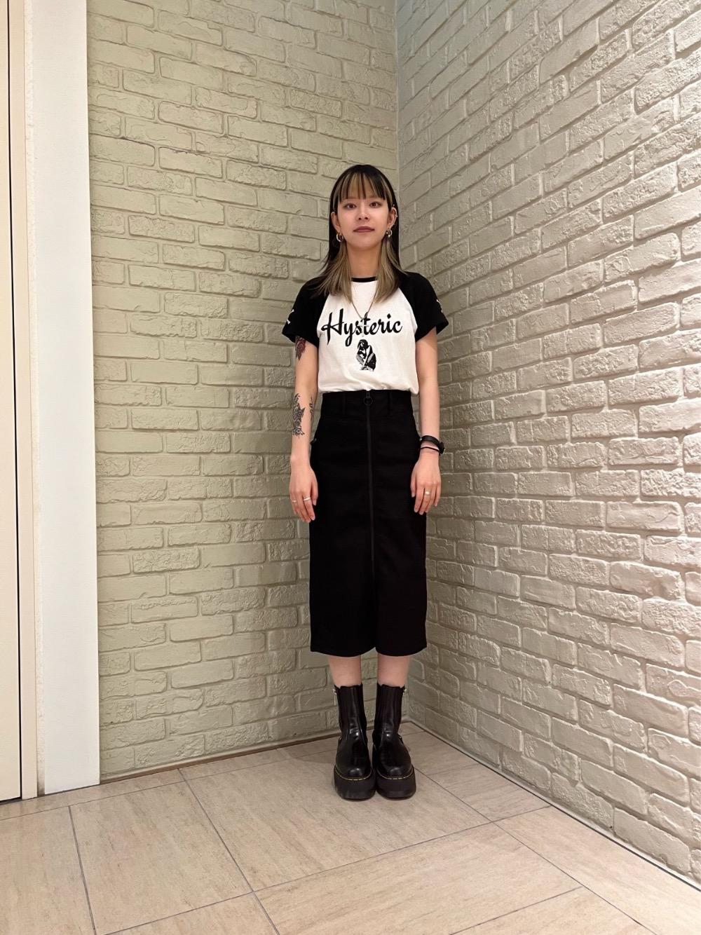 HYSTERIC LOUNGE NYC Tシャツ HYSTERIC GLAMOUR（ヒステリックグラマー）の「HYSTERIC LOUNGE