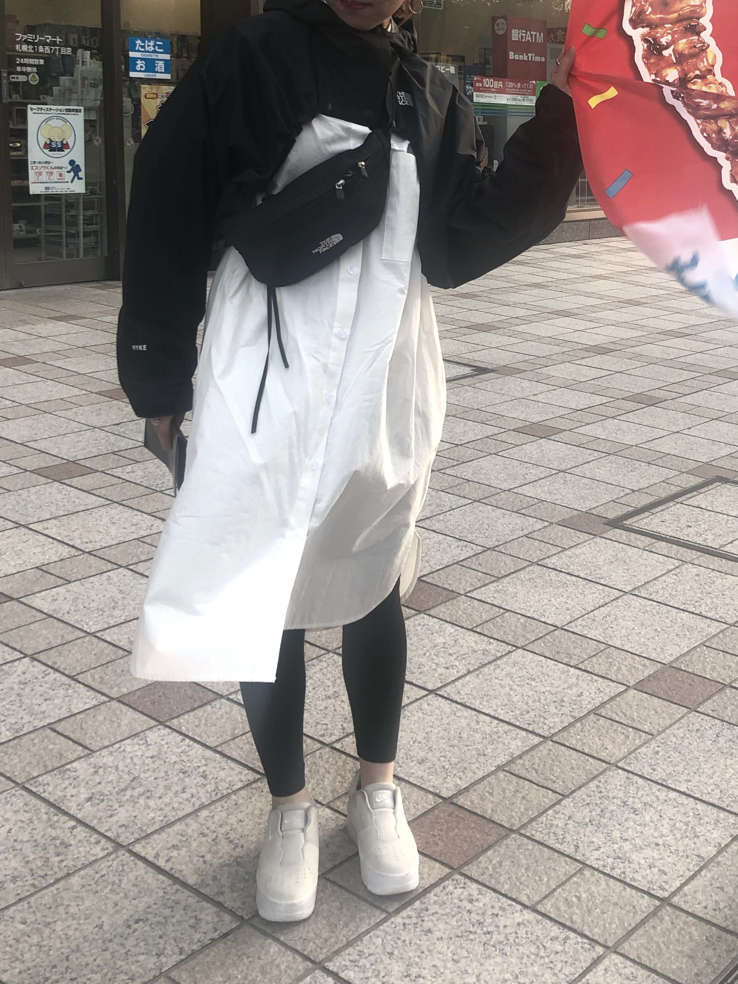HYKEのマウンテンパーカーを使った人気ファッションコーディネート - WEAR