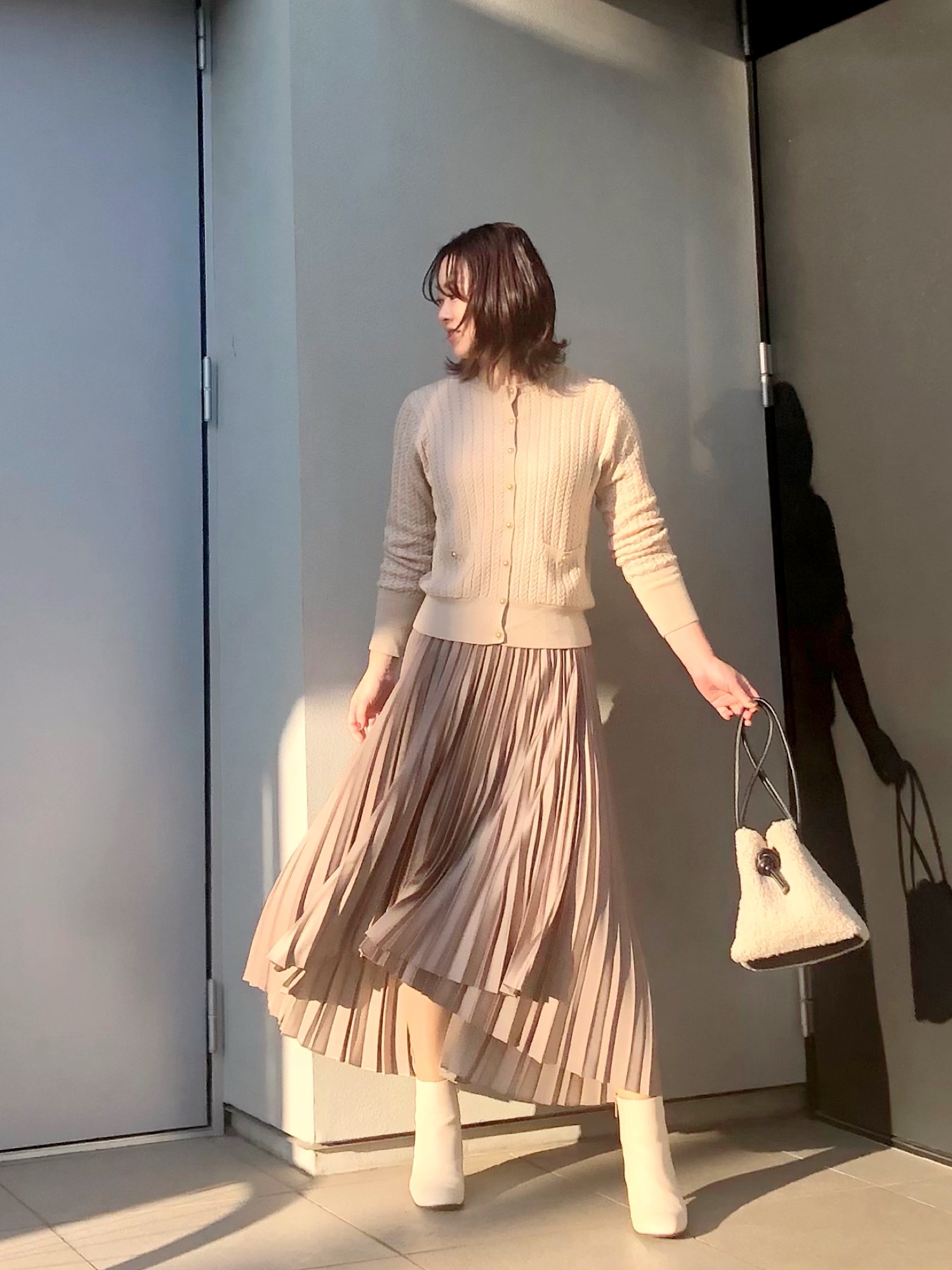 IENA（イエナ）の「ミニケーブル クルーネックカーディガン