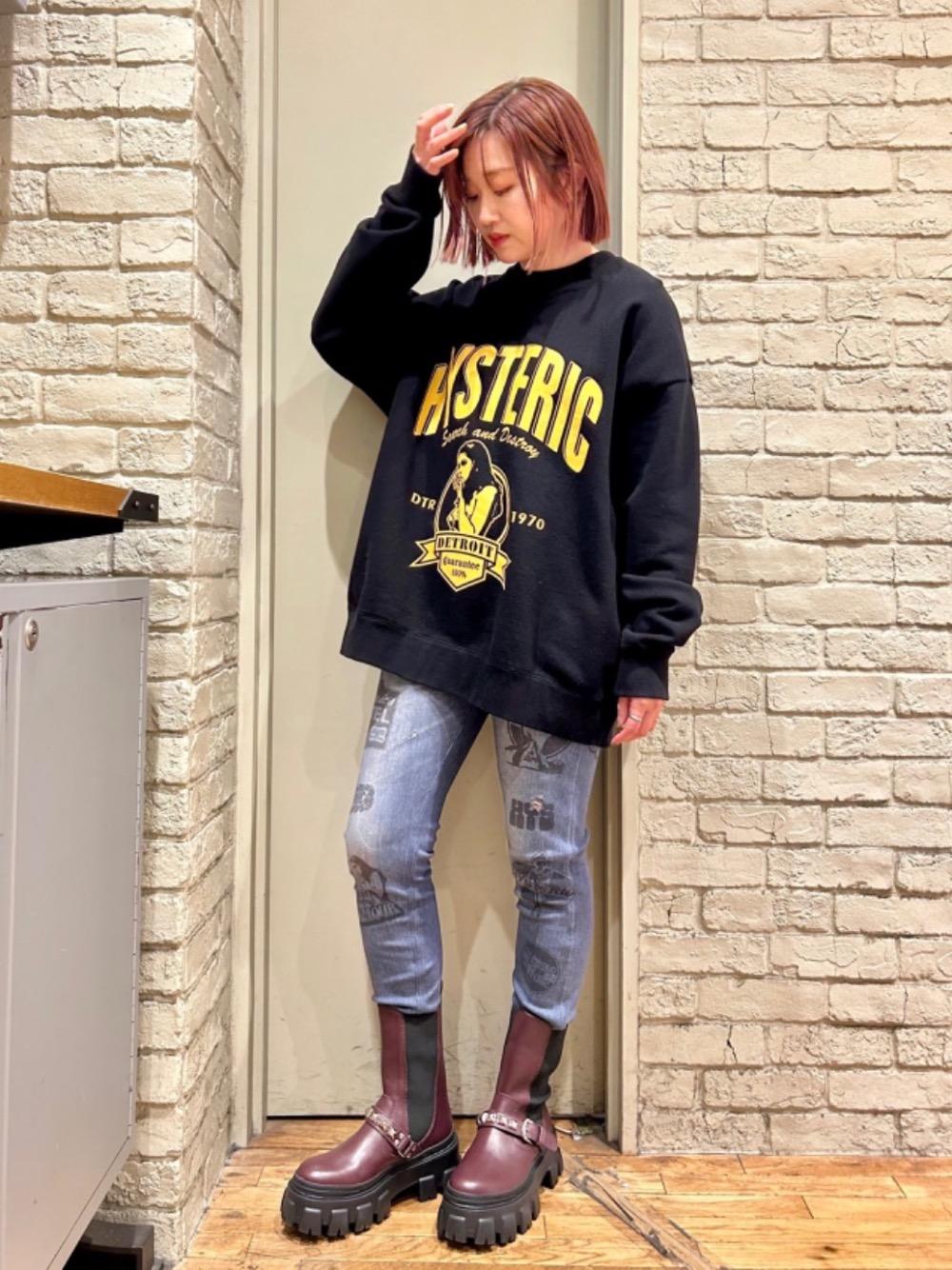 HYSTERIC GLAMOUR（ヒステリックグラマー）の「STUDS サイドゴアブーツ