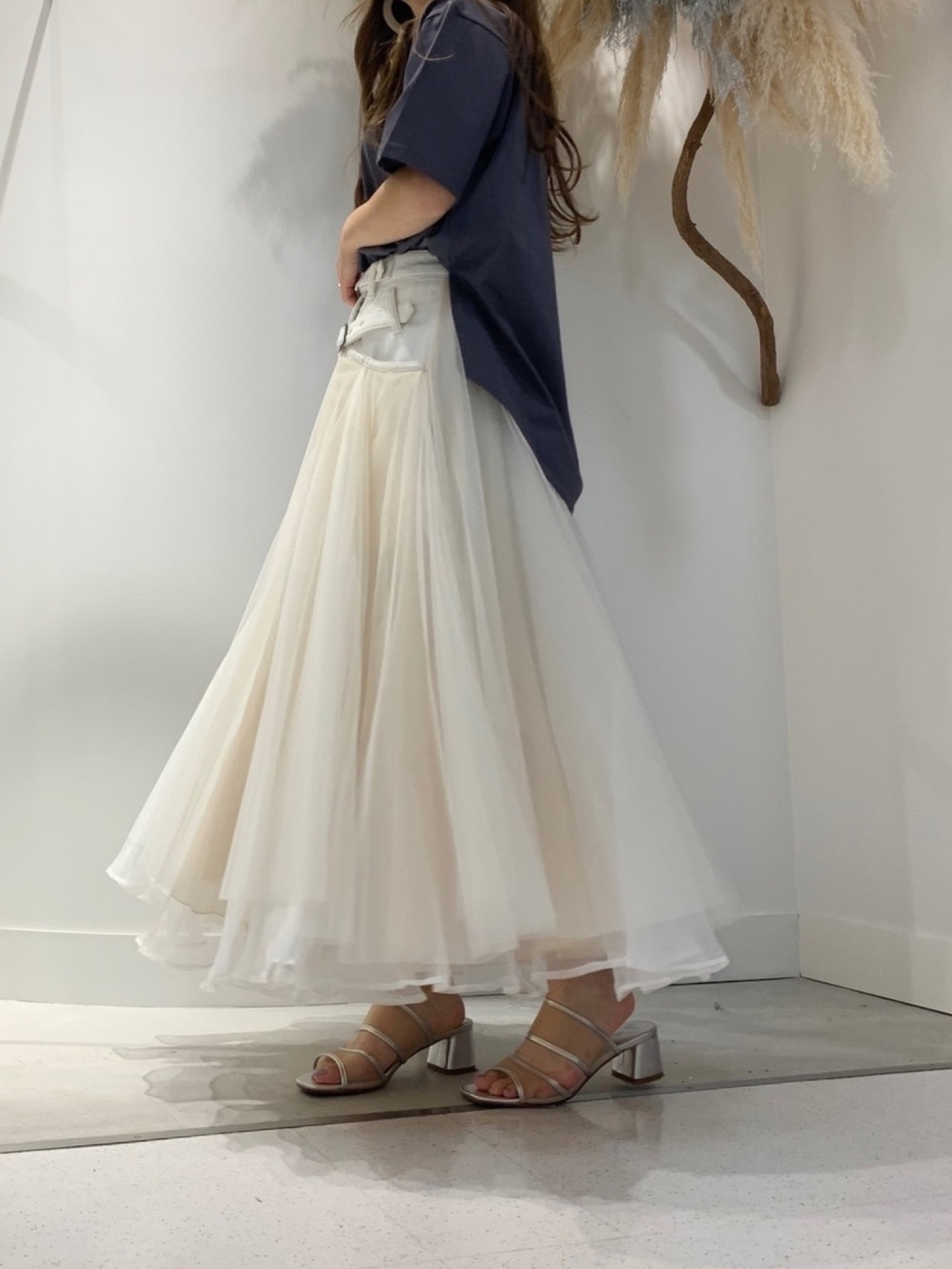 美品＊ラベルエチュード＊デニムドッキングボリュームチュール×オーガンジースカート LA BELLE ETUDE（ラベルエチュード）の「【LA BELLE ETUDE】【Belle