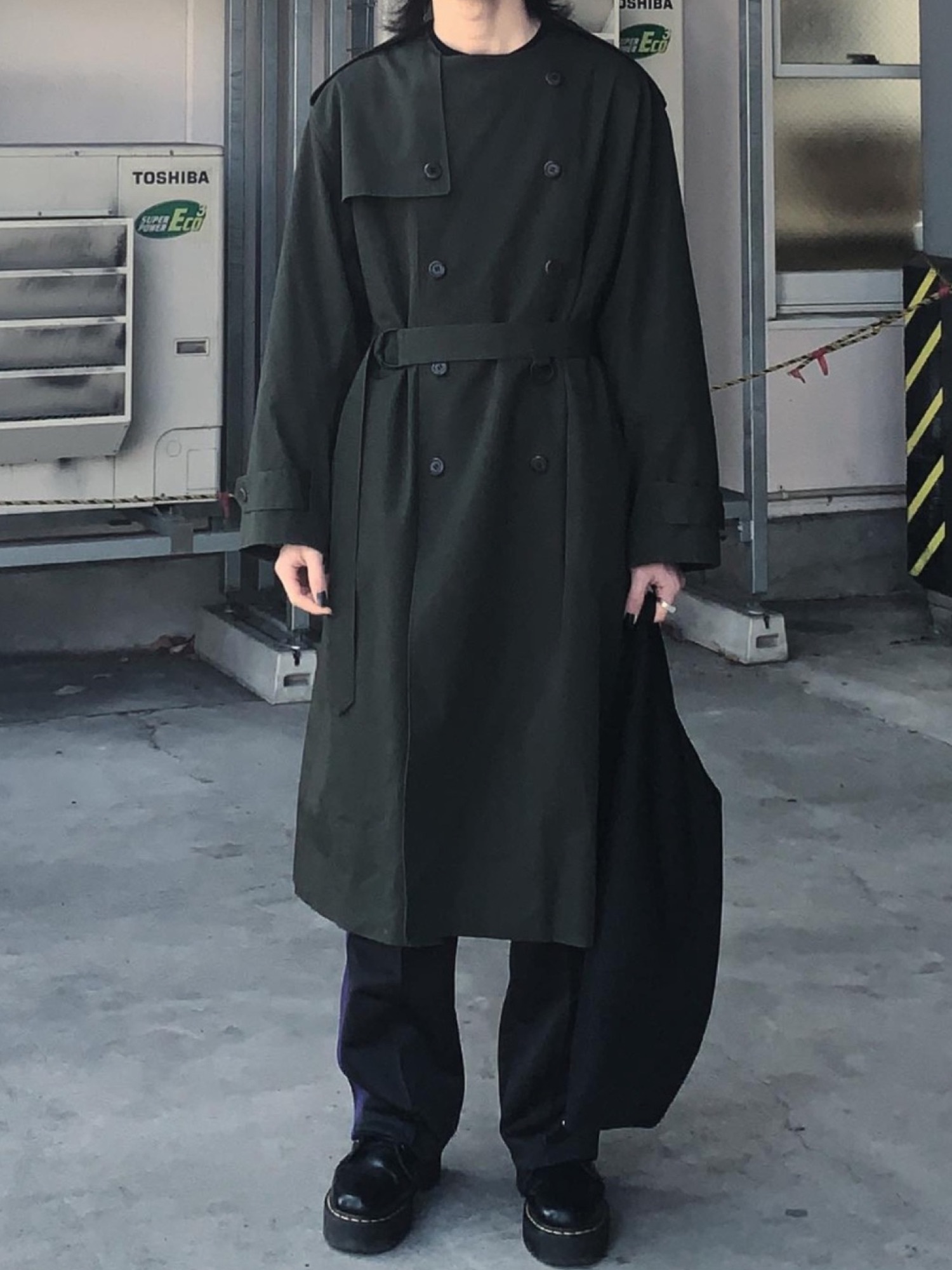 【LAD MUSICIAN】トレンチコート/44/ダークグリーン LAD MUSICIAN】トレンチコート/44/ダークグリーン ラッド