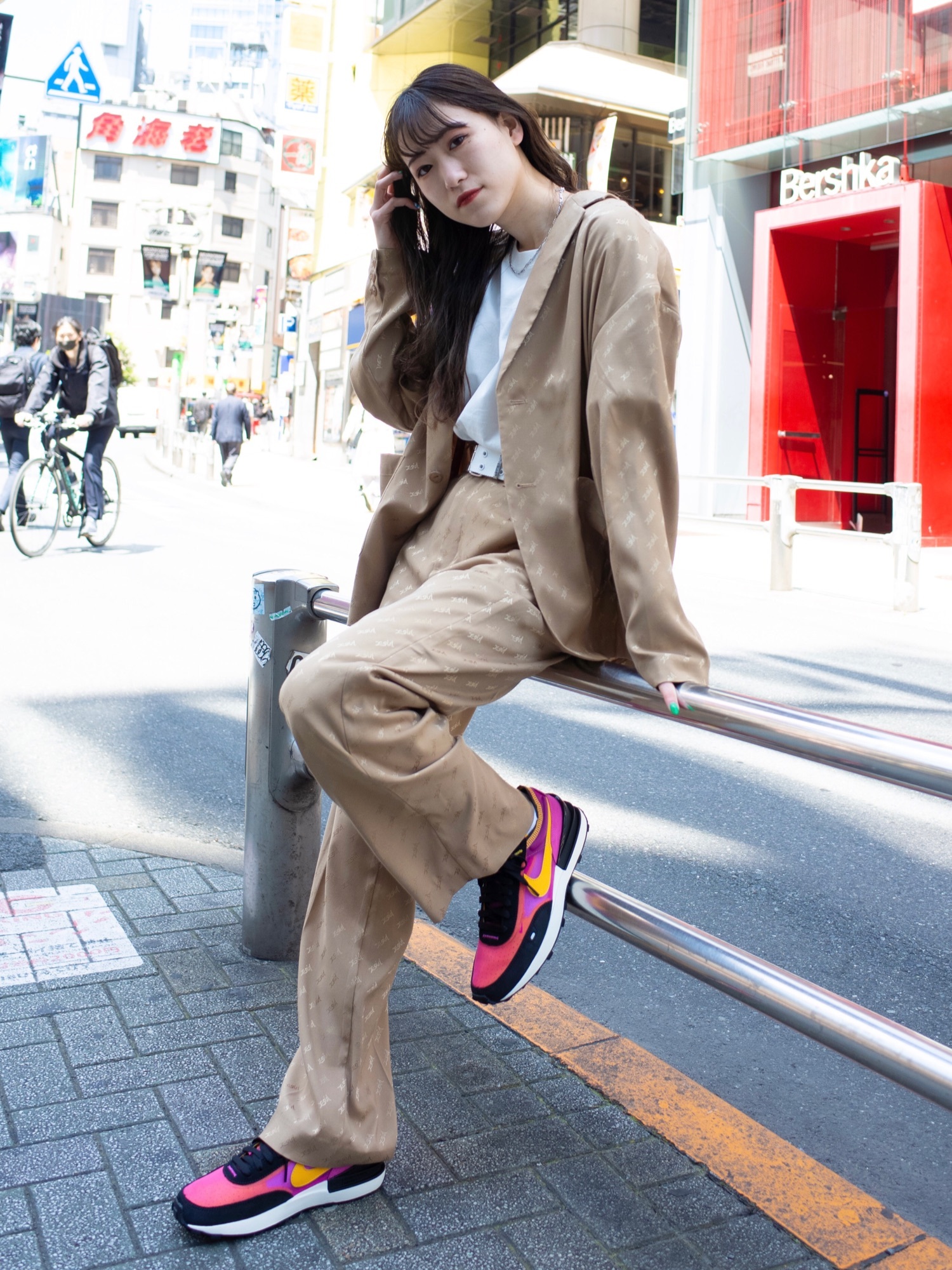 NIKE（ナイキ）の「NIKE ナイキ NIKE WMNS WAFFLE ONE DC2533-600