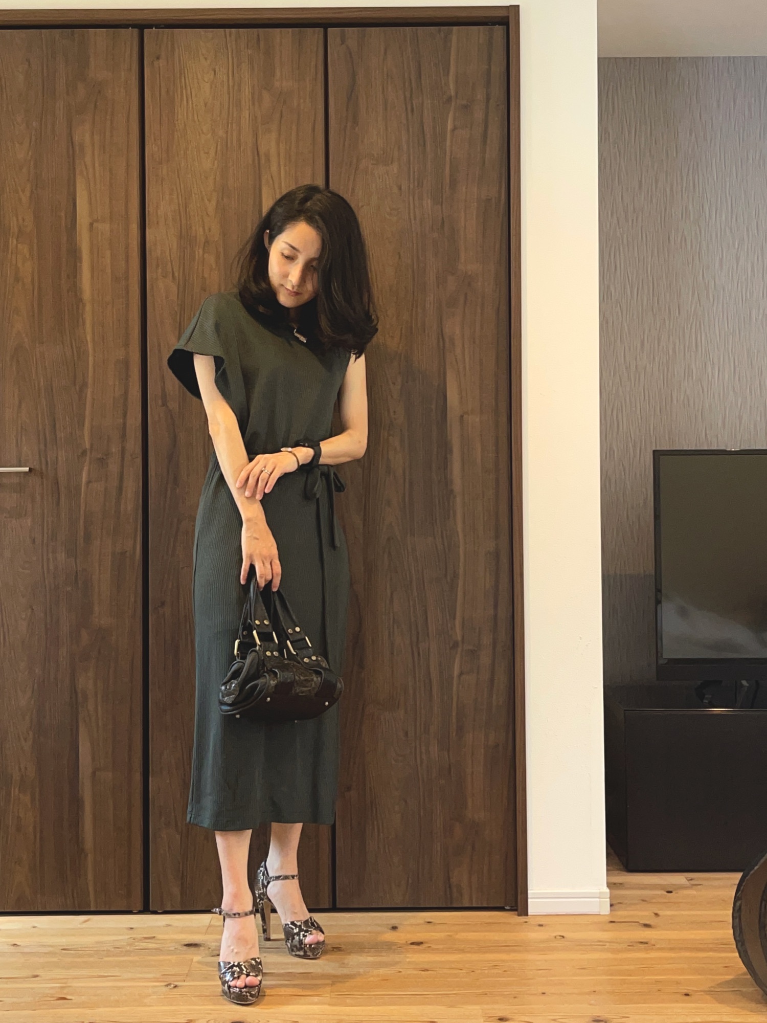 Rachel Comeyのワンピース/ドレスを使った人気ファッション  