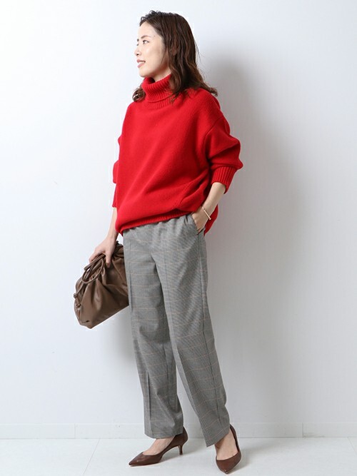 美品❣️INNUE ギャザービッグクラッチ　ブラック　ショルダーバッグ Spick & Span（スピックアンドスパン）の「【INNUE】 ギャザービッグ