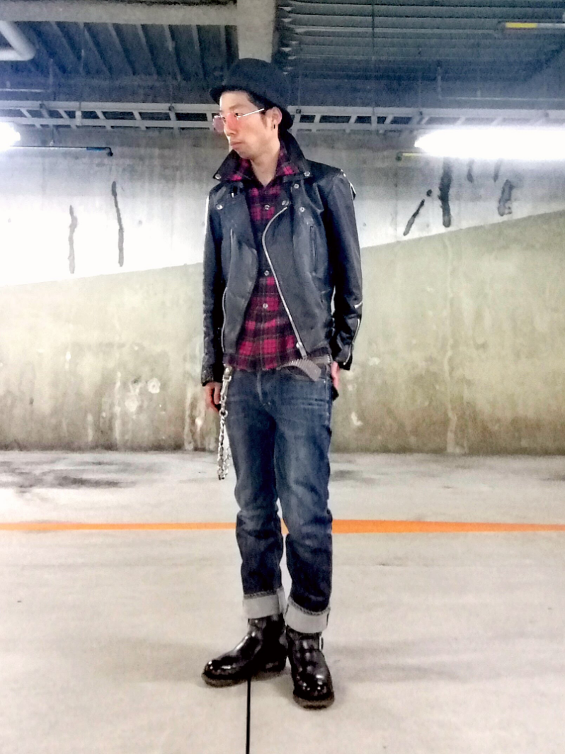 RUDE GALLERY BLACK REBELのハットを使った人気ファッション