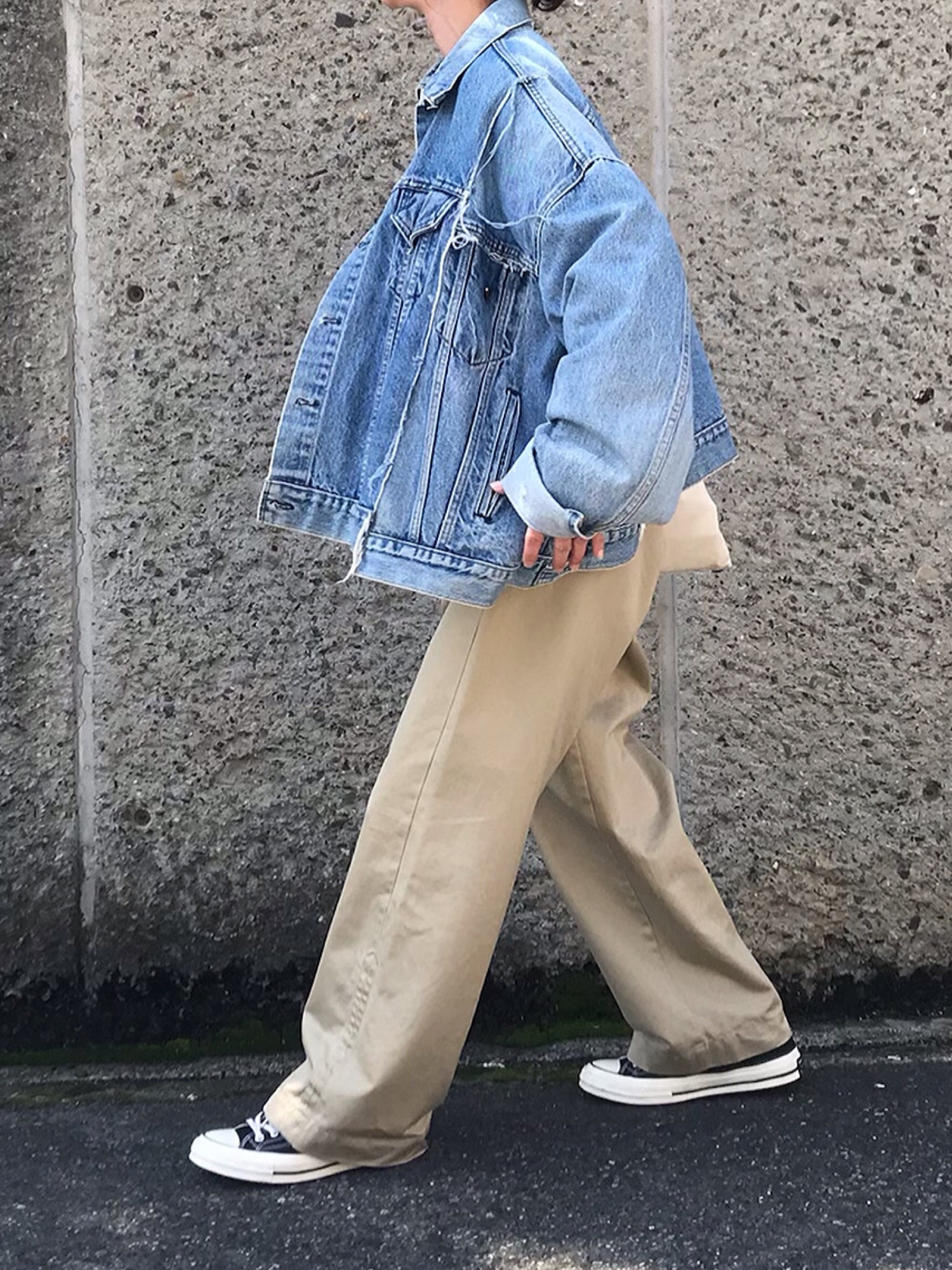 77circaのデニムジャケットを使った人気ファッション