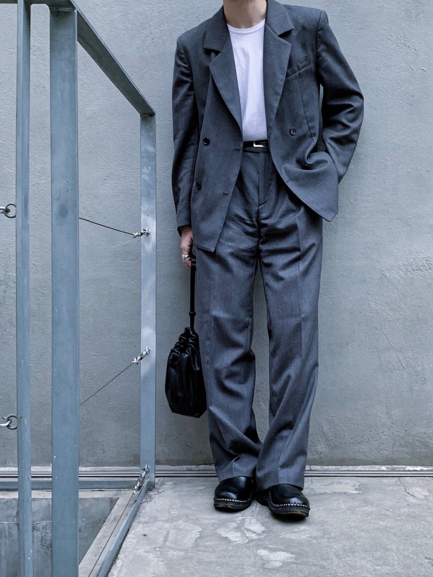 Gosha Rubchinskiyのテーラードジャケットを使った人気ファッション