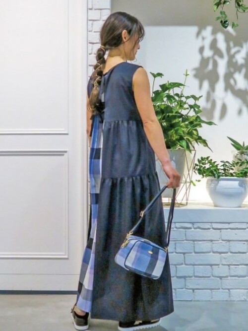 BLUE LABEL CRESTBRIDGE（ブルーレーベルクレストブリッジ）の