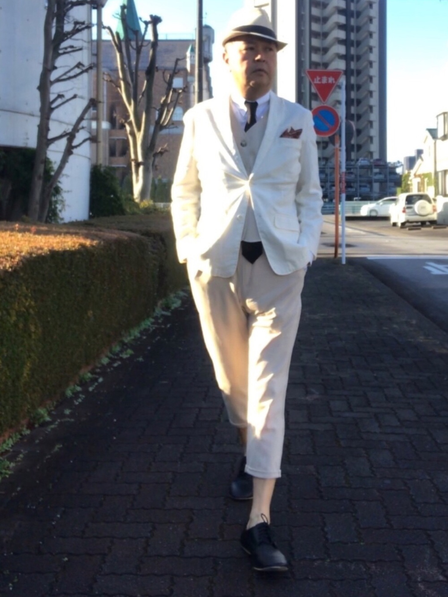 麻生 太郎 マフラー