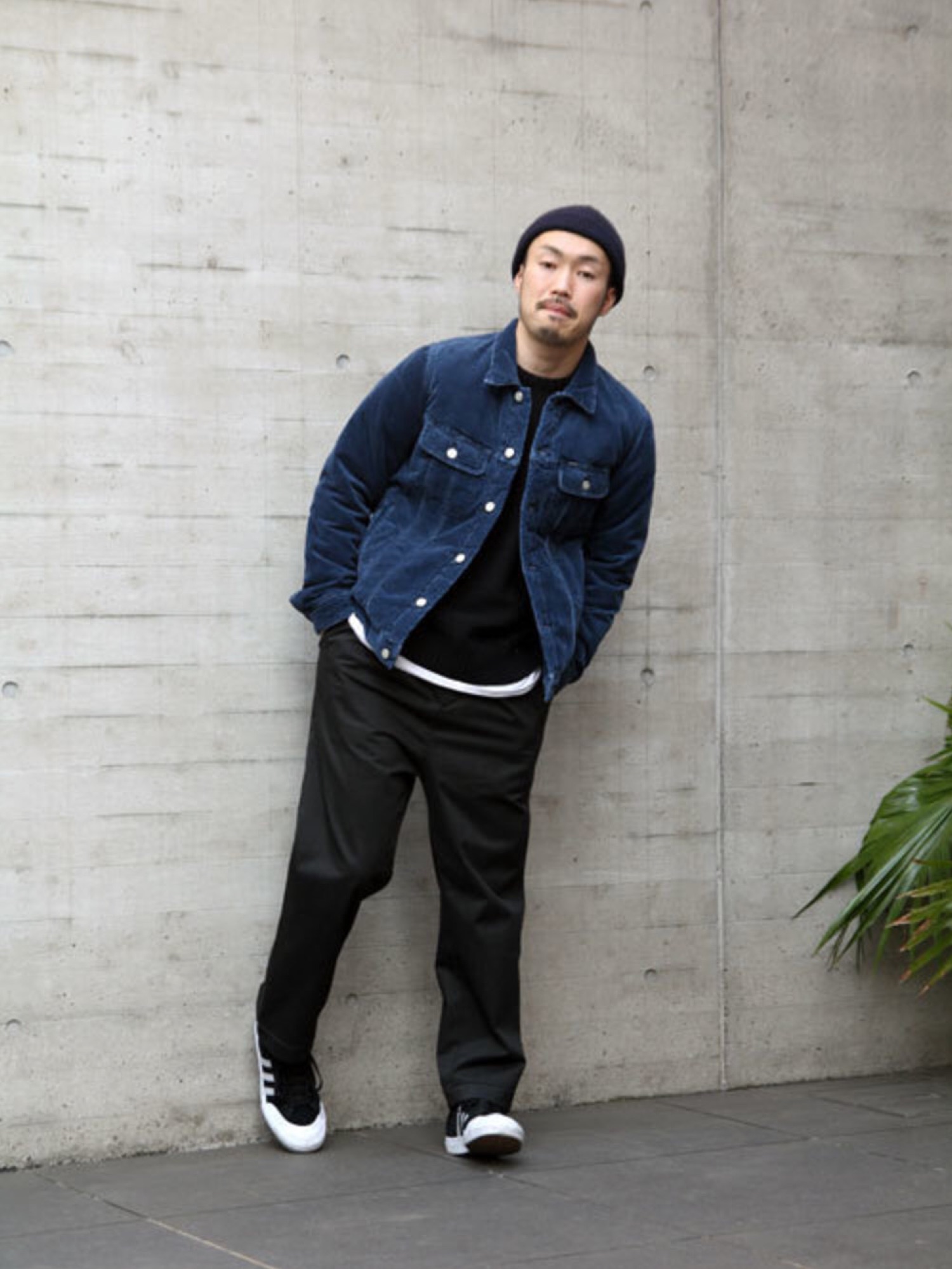 NYUZELESS（ニューズレス）の「NYUZELESS CORDUROY RIDER DOWN JACKET 
