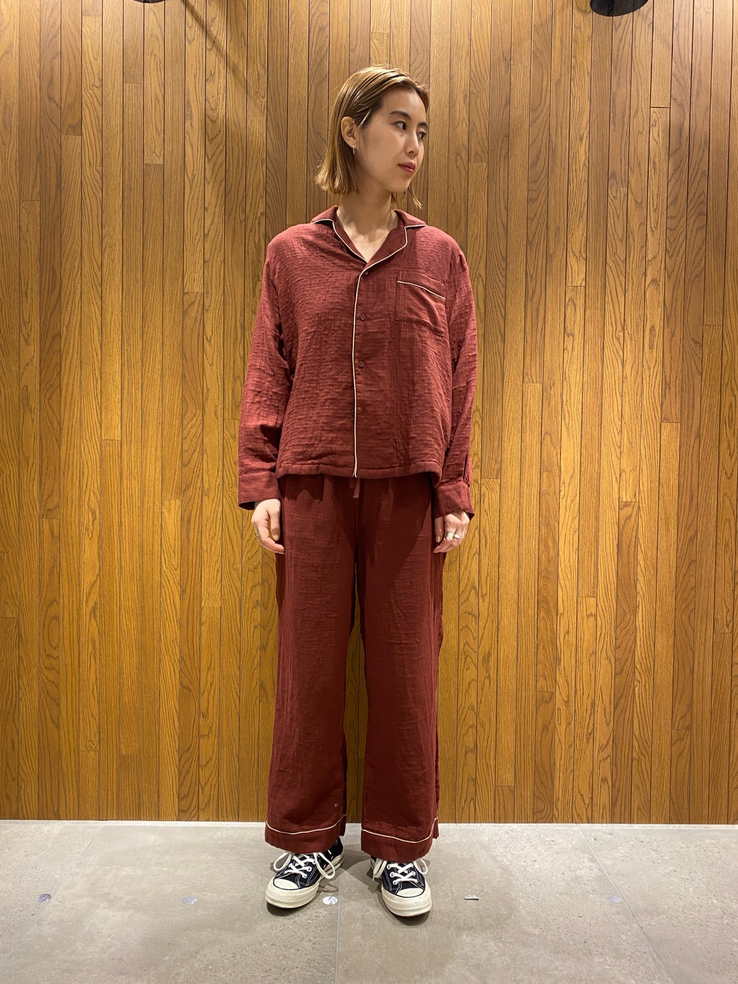 URBAN RESEARCH（アーバンリサーチ）の「URBAN RESEARCH×UCHINO