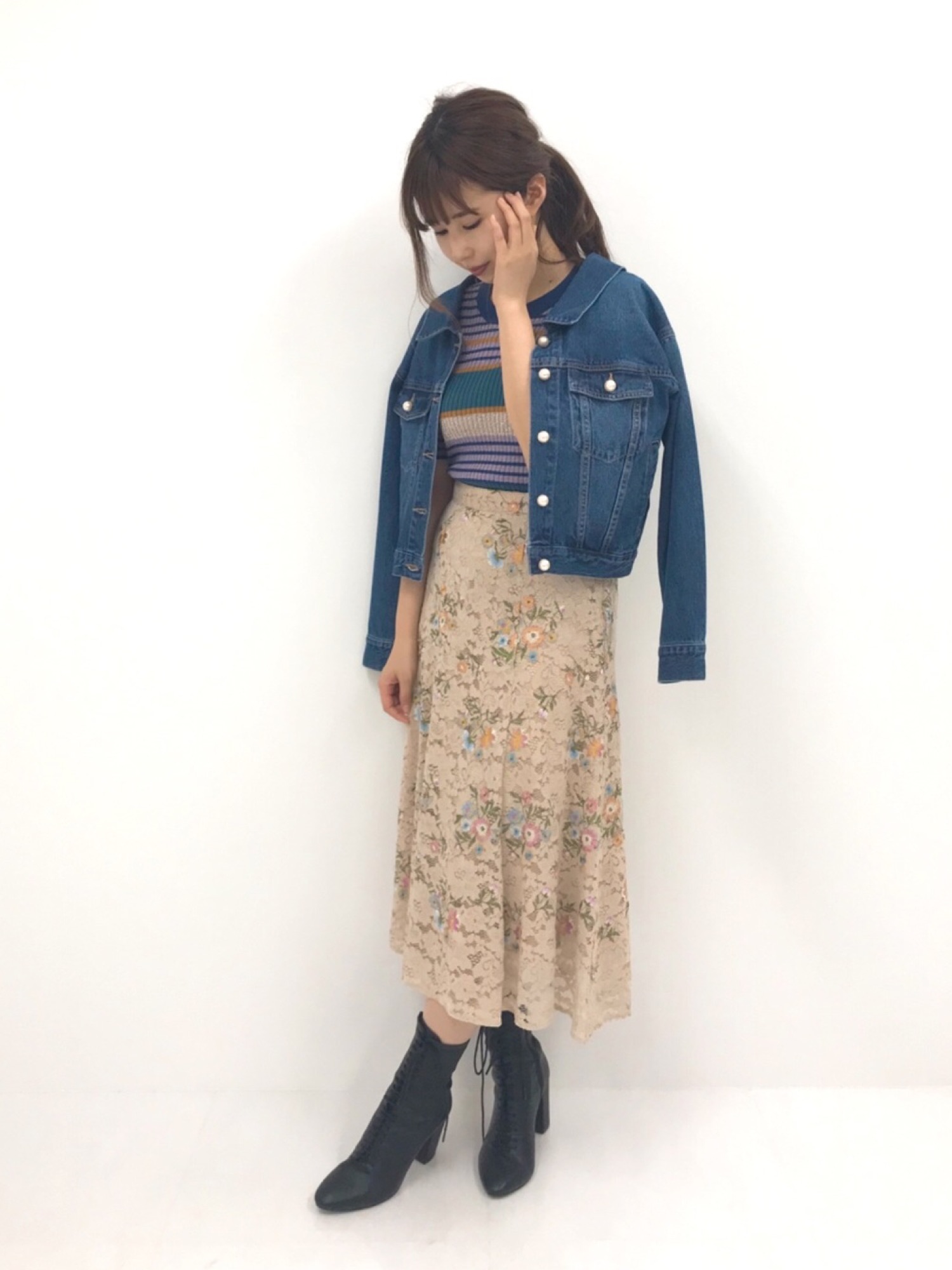 JILL STUART（ジルスチュアート）の「◇カメル刺繍レース