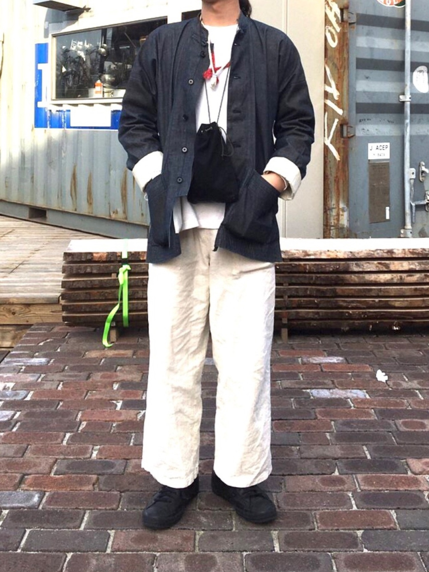 Yohji Yamamotoのデニムジャケットを使った人気ファッション