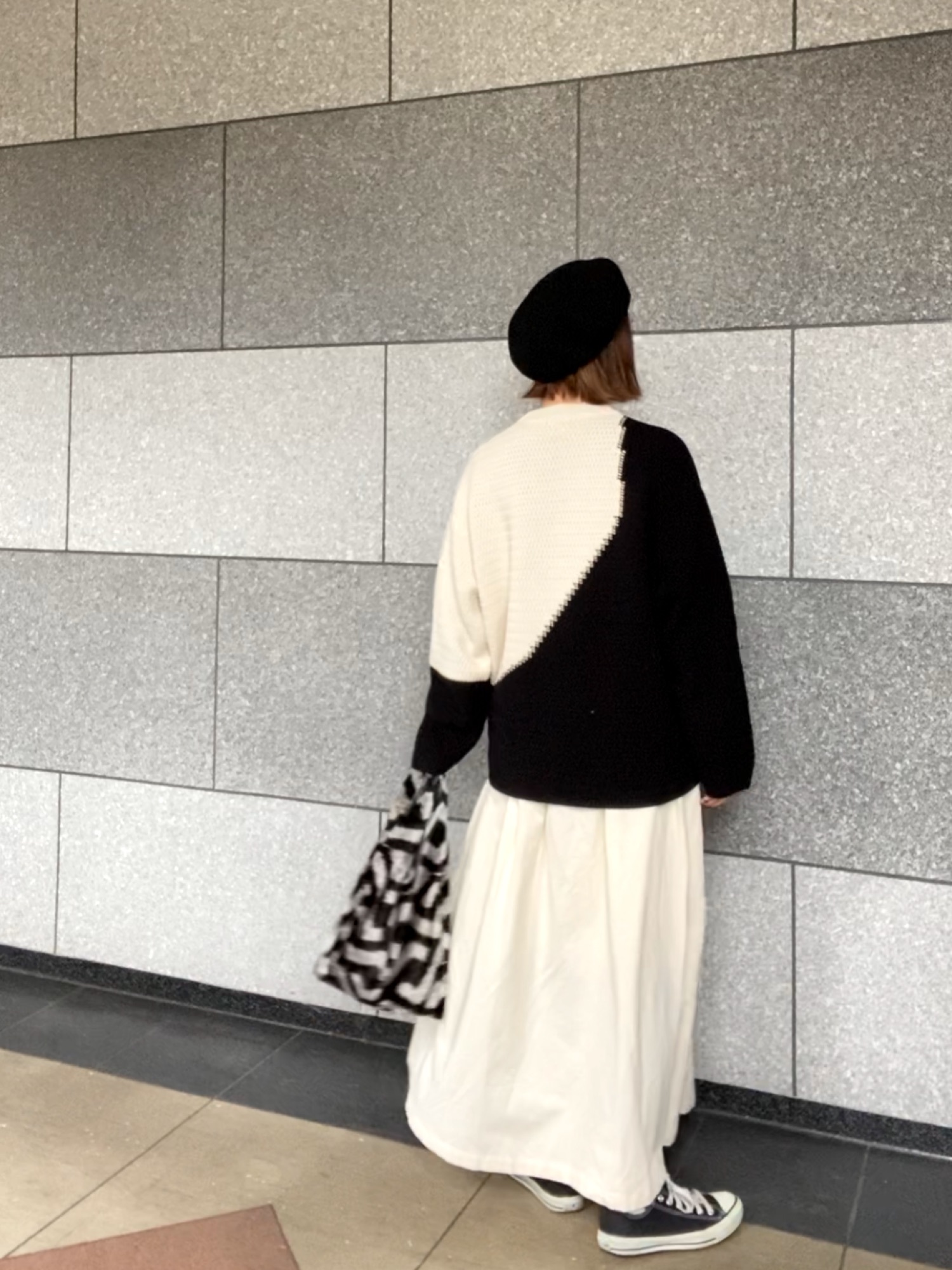 6 (ROKU) - 6(ROKU) / ロク | BICOLOR KNIT PULLOVER バイカラーニットプルオーバー | FREE | ホワイト / ブラック | レディース 6（ロク）の「＜6(ROKU)＞BICOLOR KNIT PULLOVER/ニット（ニット