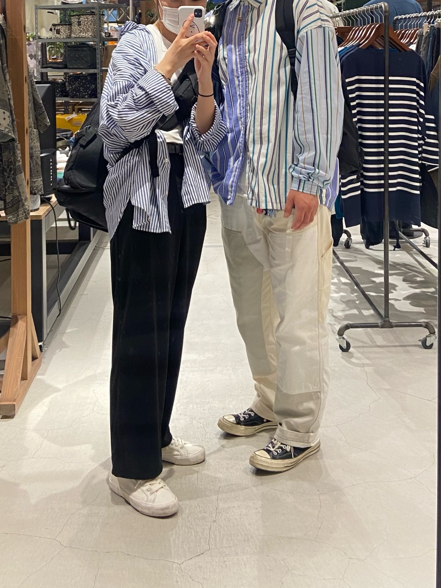 STUSSYのデニムパンツ（ホワイト系）を使った人気ファッション