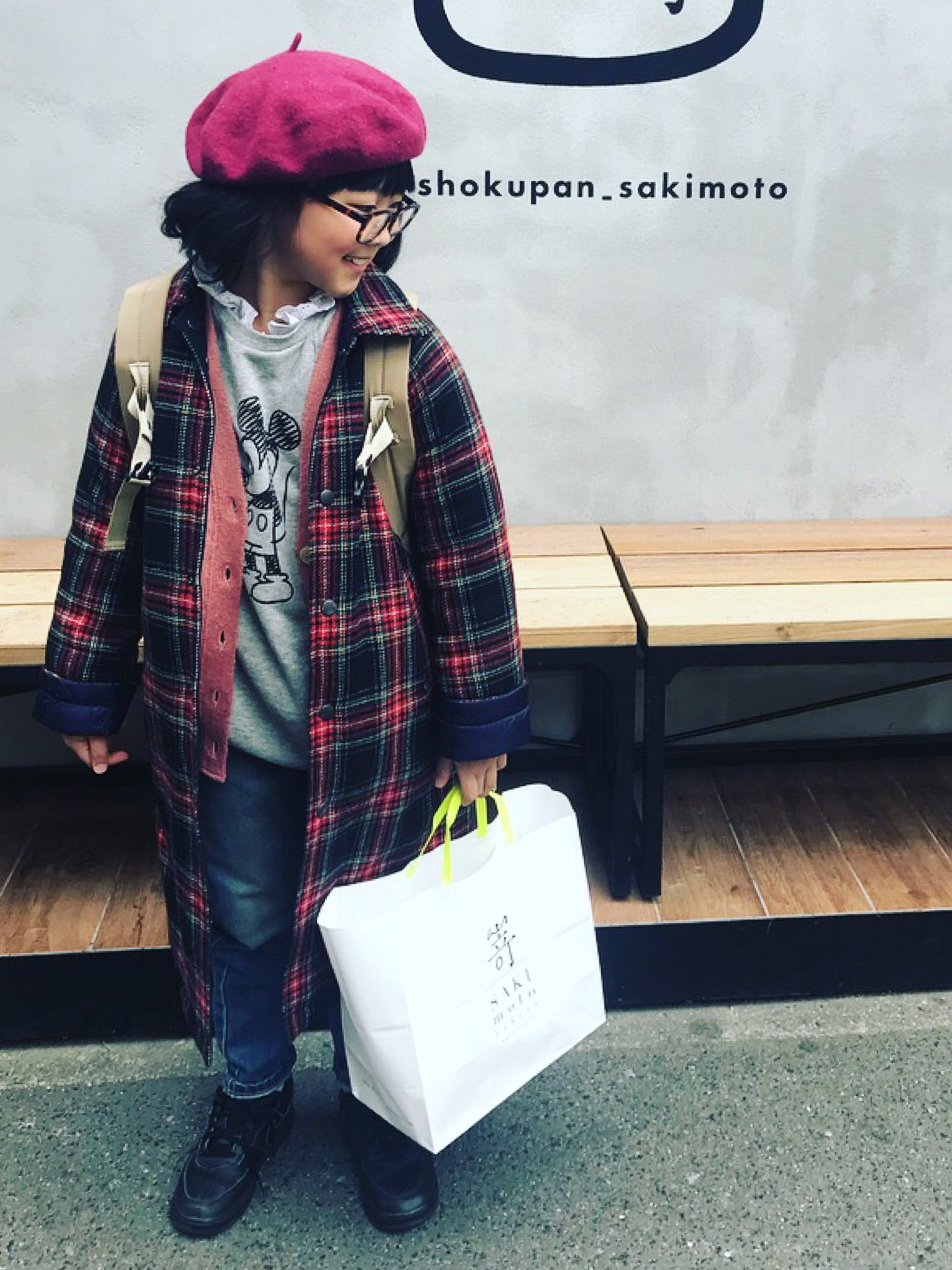 GO TO HOLLYWOODのチェスターコートを使った人気ファッション