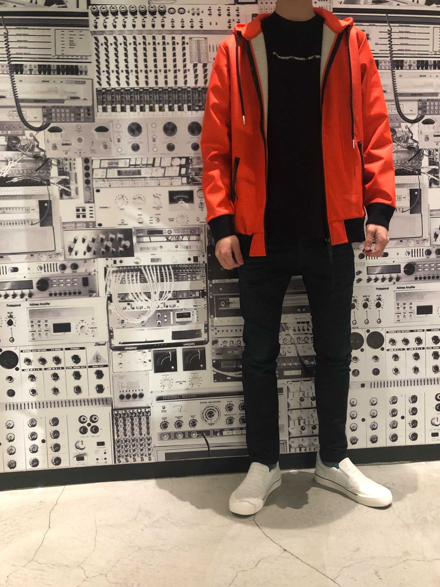 DIESEL（ディーゼル）の「メンズ ジャケット コーティング加工ジップ