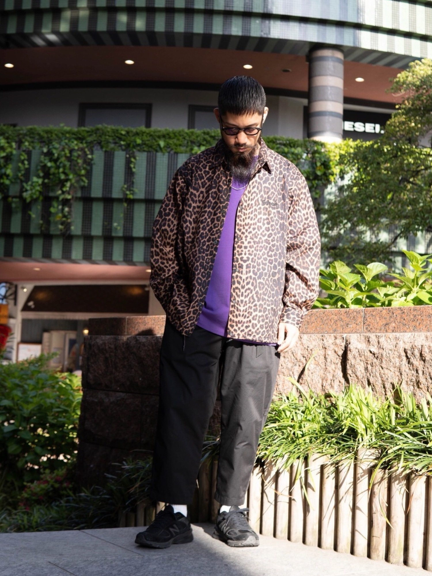 schott（ショット）の「Schott(ショット)LEOPARD COACH SHIRT