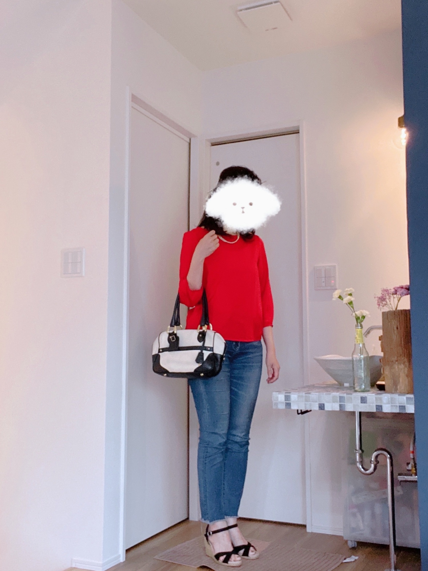 J&M Davidsonのボストンバッグ（ホワイト系）を使った人気ファッション 