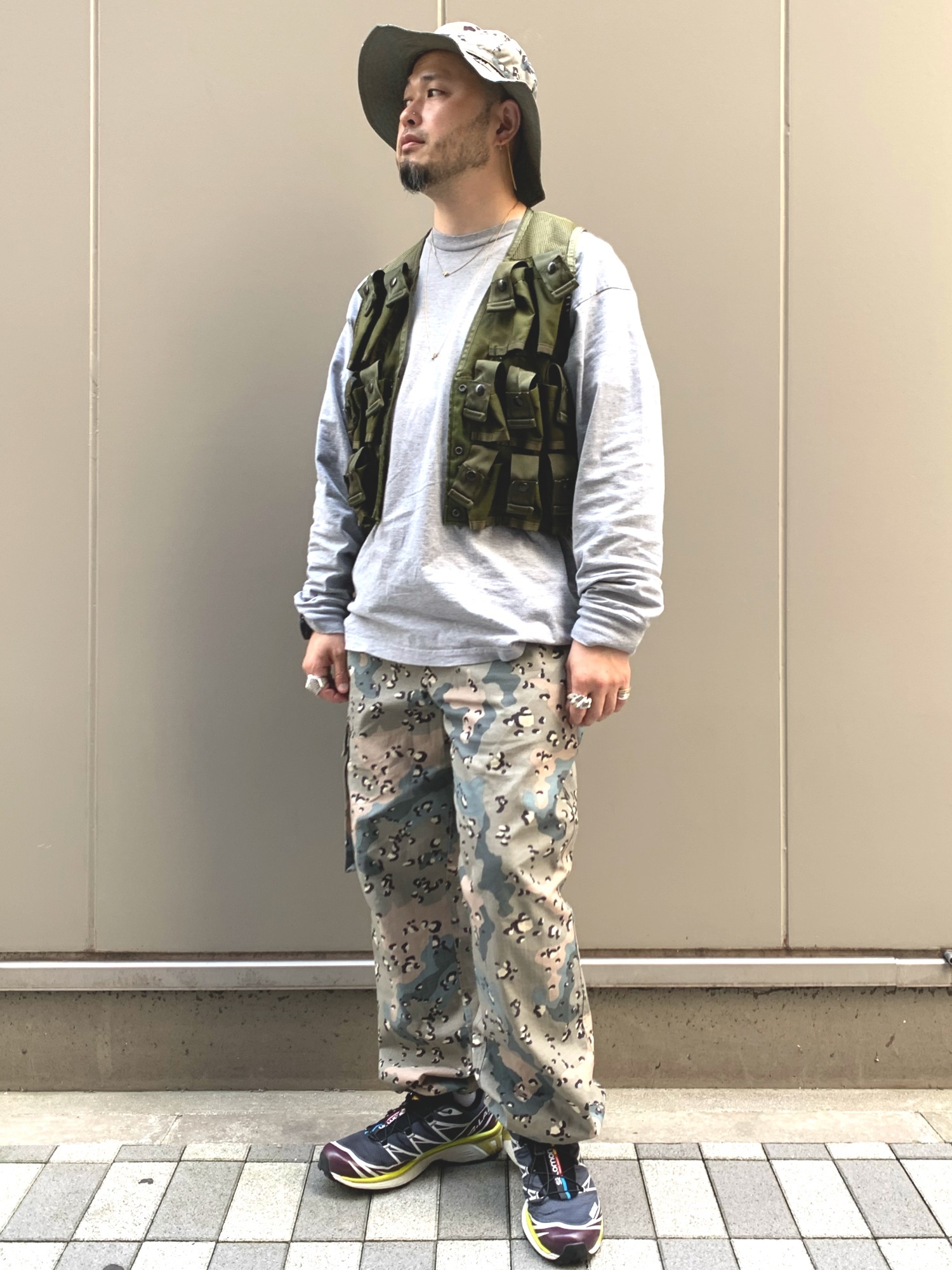 Winiche & Co.(ウィニッチェアンドコー) メンズ パンツ カーゴ Winiche & Co.のカーゴパンツを使った人気ファッションコーディネート
