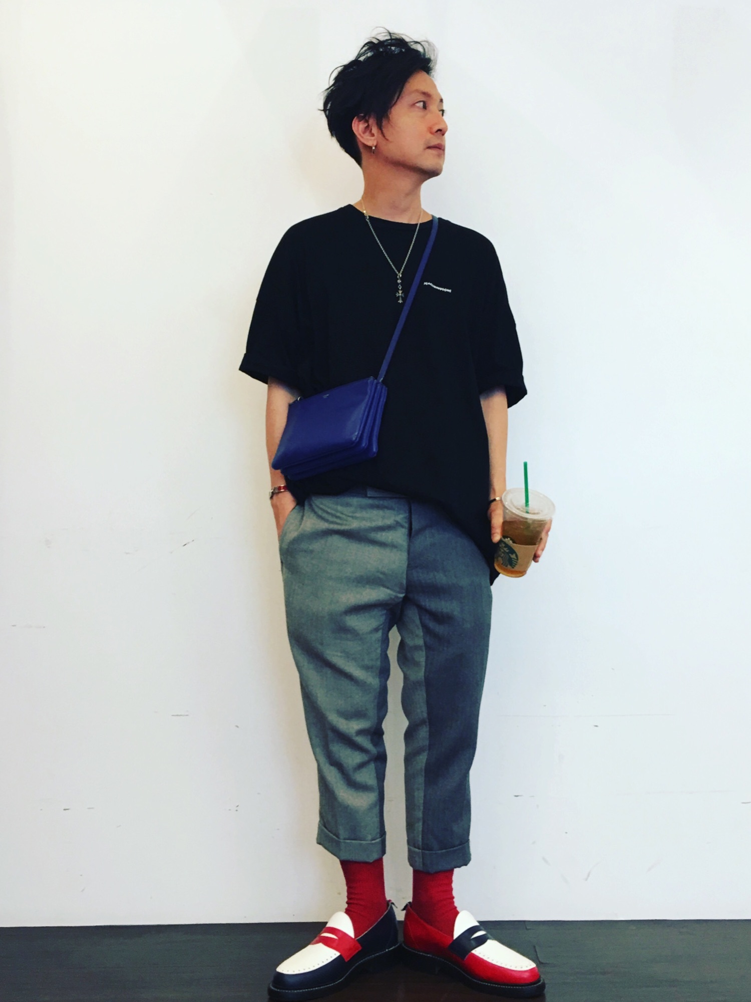 THOM BROWNEのスラックスを使った人気ファッションコーディネート