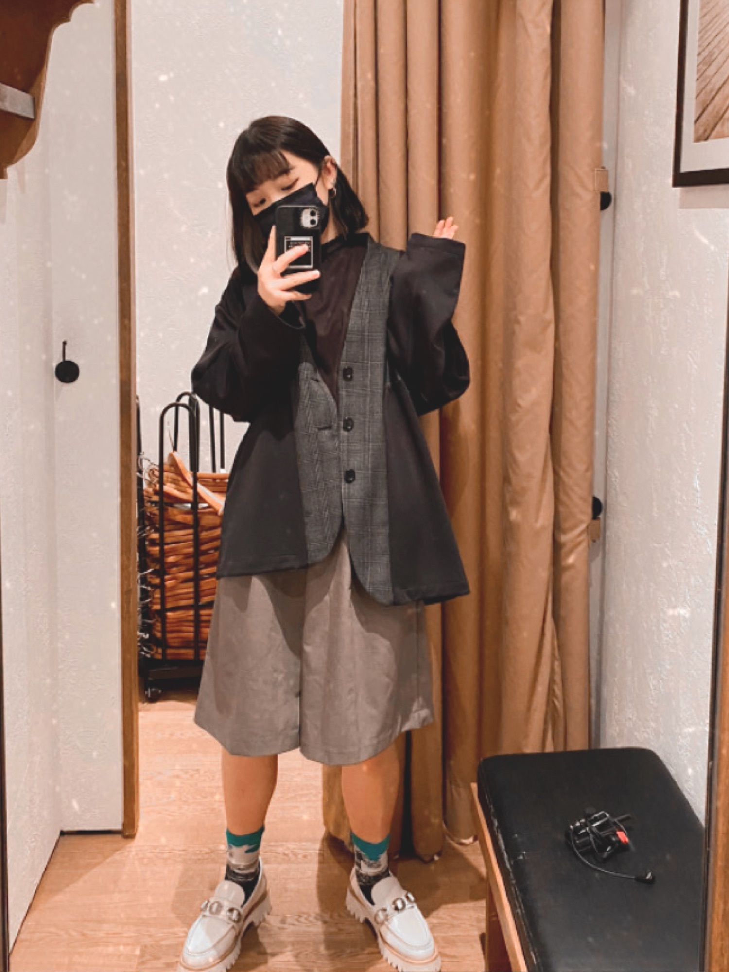 EN ROUTEのノーカラージャケットを使った人気ファッション