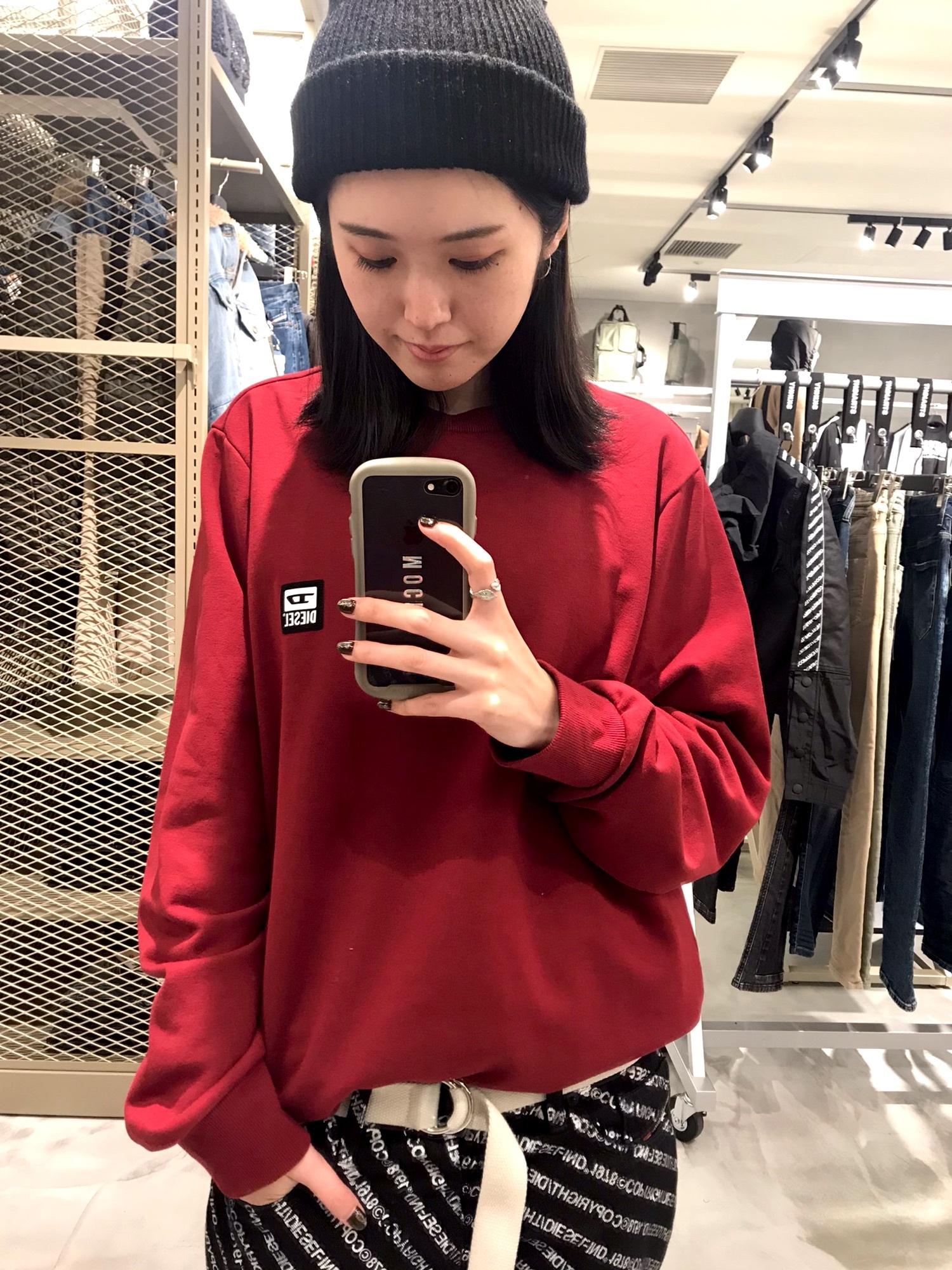 DIESEL（ディーゼル）の「メンズ スウェット ワンポイント ロゴ