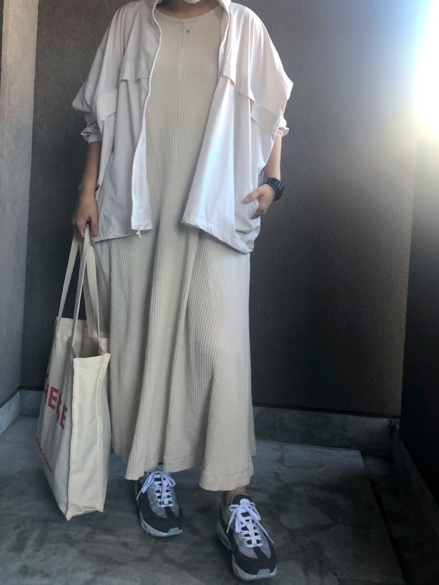 【emmi yoga】ONLINE限定 撥水ecoパッカブルパーカー ONLINE限定】 撥水パッカブルブルゾン(ブルゾン)｜アウター｜emmi