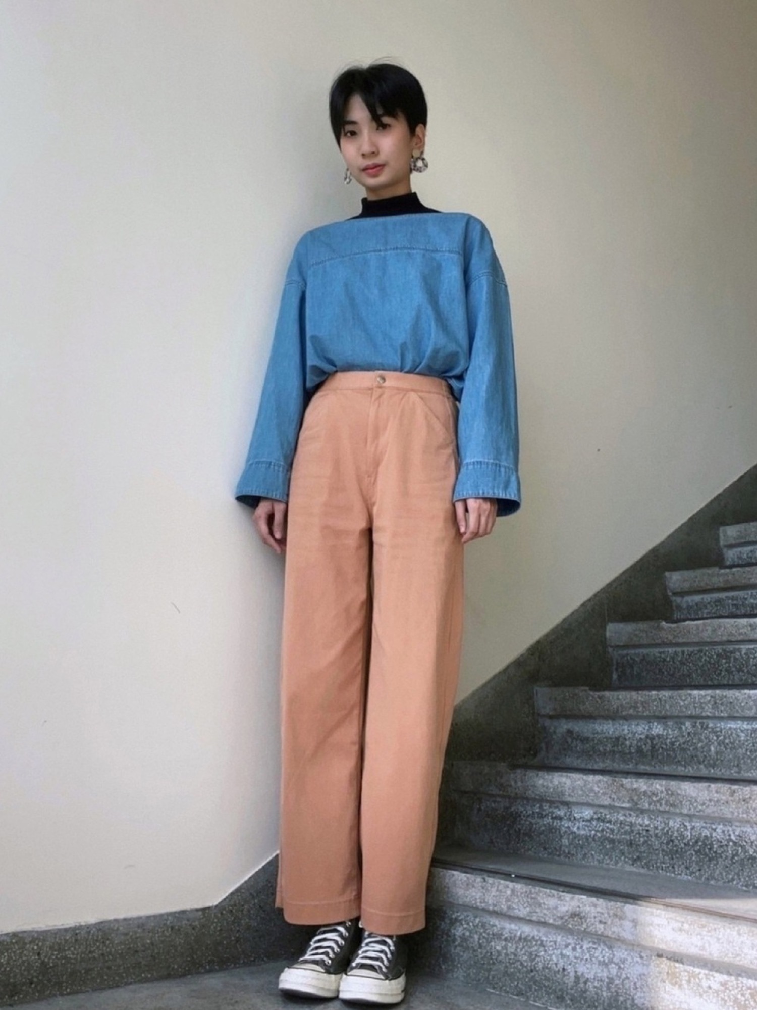UNIQLO（ユニクロ）の「デニムボートネックブラウス（長袖