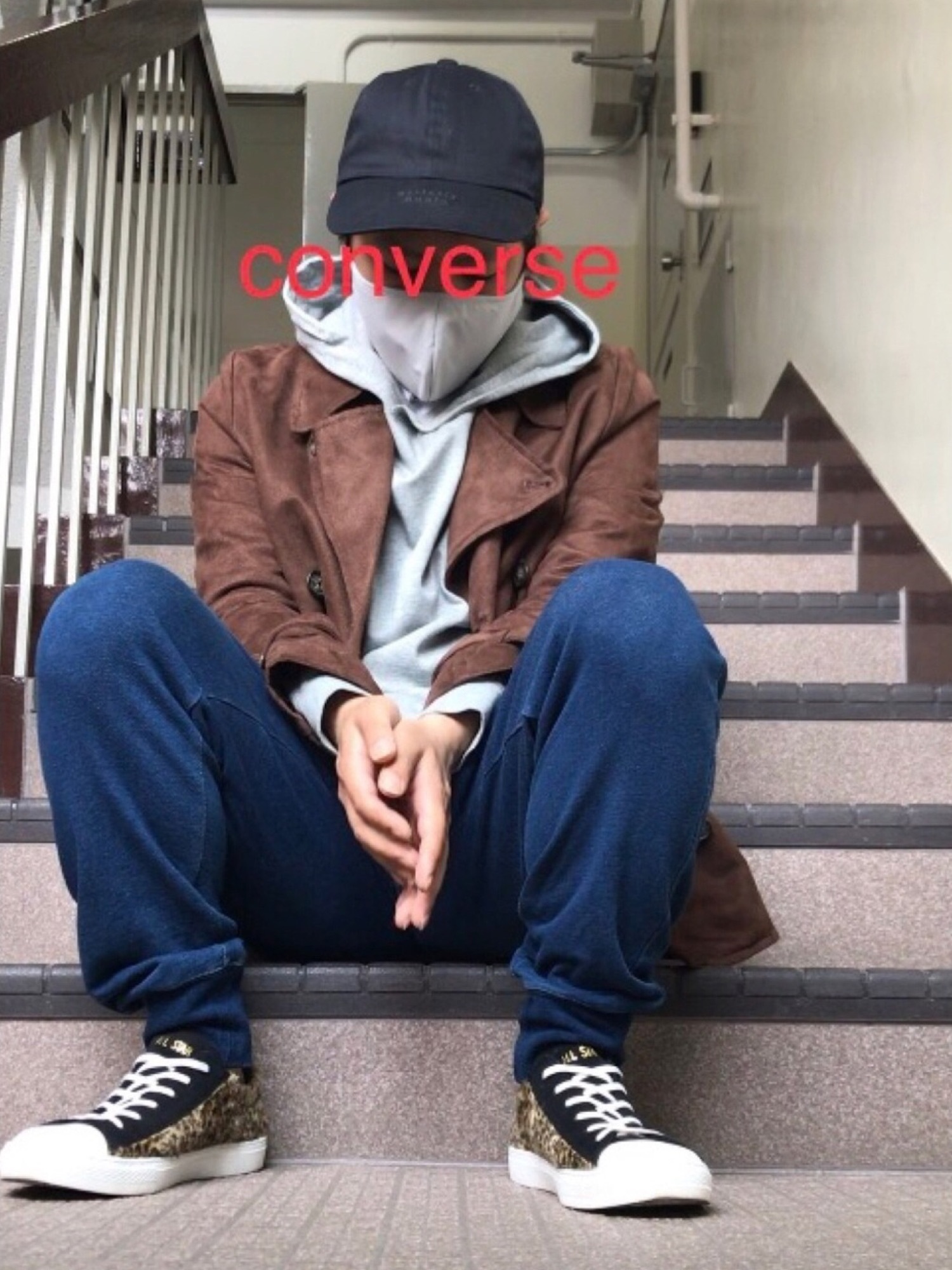 ピーコートを使った「グレーパーカー」のメンズ人気ファッション