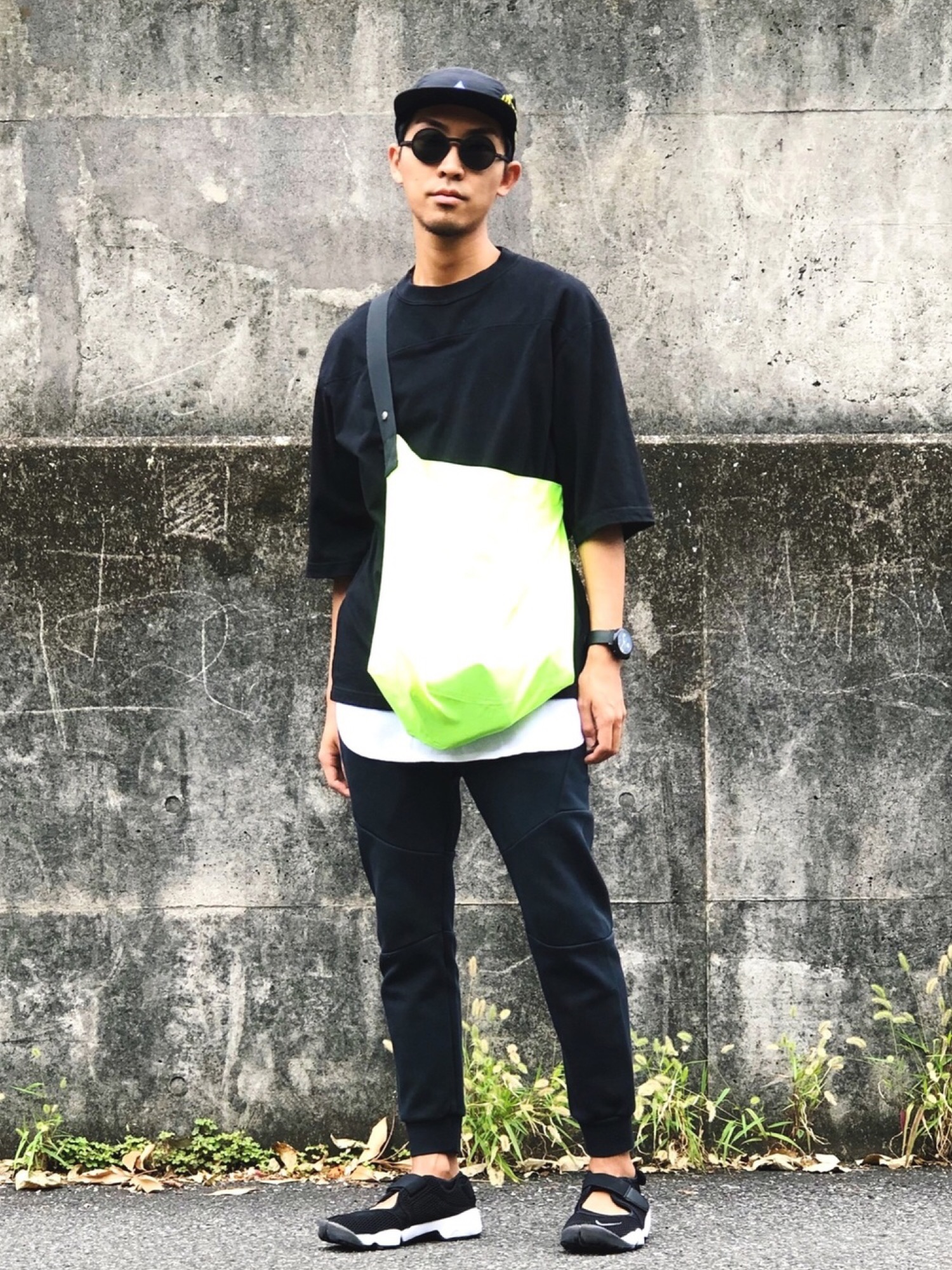 zucca LESPORTSAC ネイビーエコバッグ　未使用 未使用 タグ付き レスポートサック ズッカ コラボ バックパック
