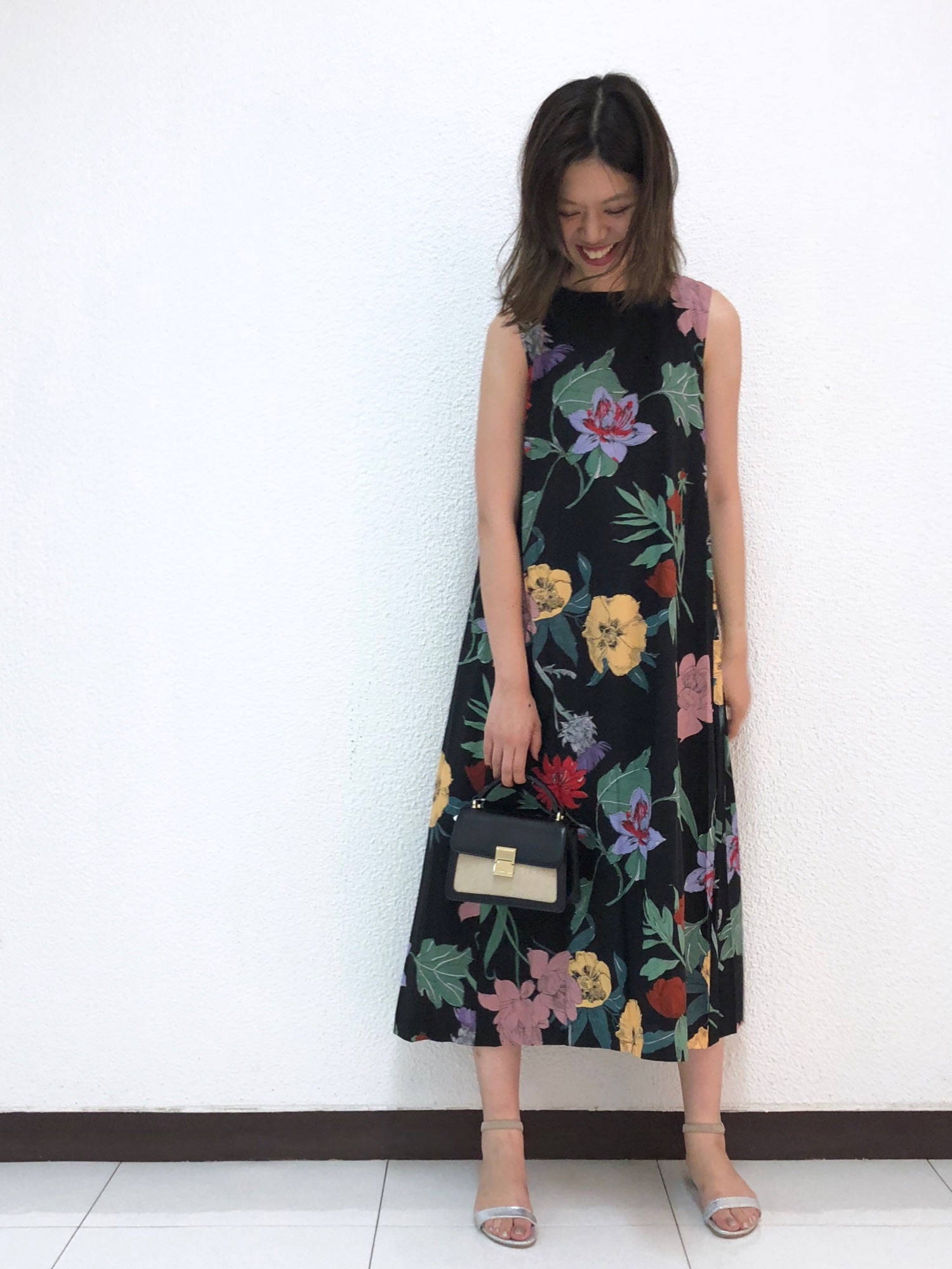 RIVE DROITE（リヴドロワ）の「CRローンフラワーワンピース