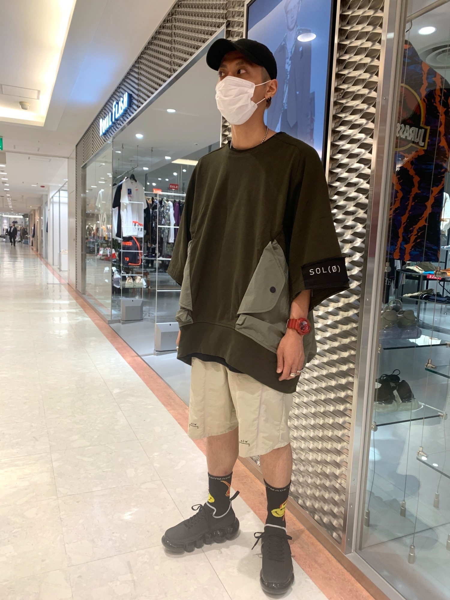 ROYAL FLASH（ロイヤルフラッシュ）の「HAMCUS /ハムカス/ POKET SWEAT 