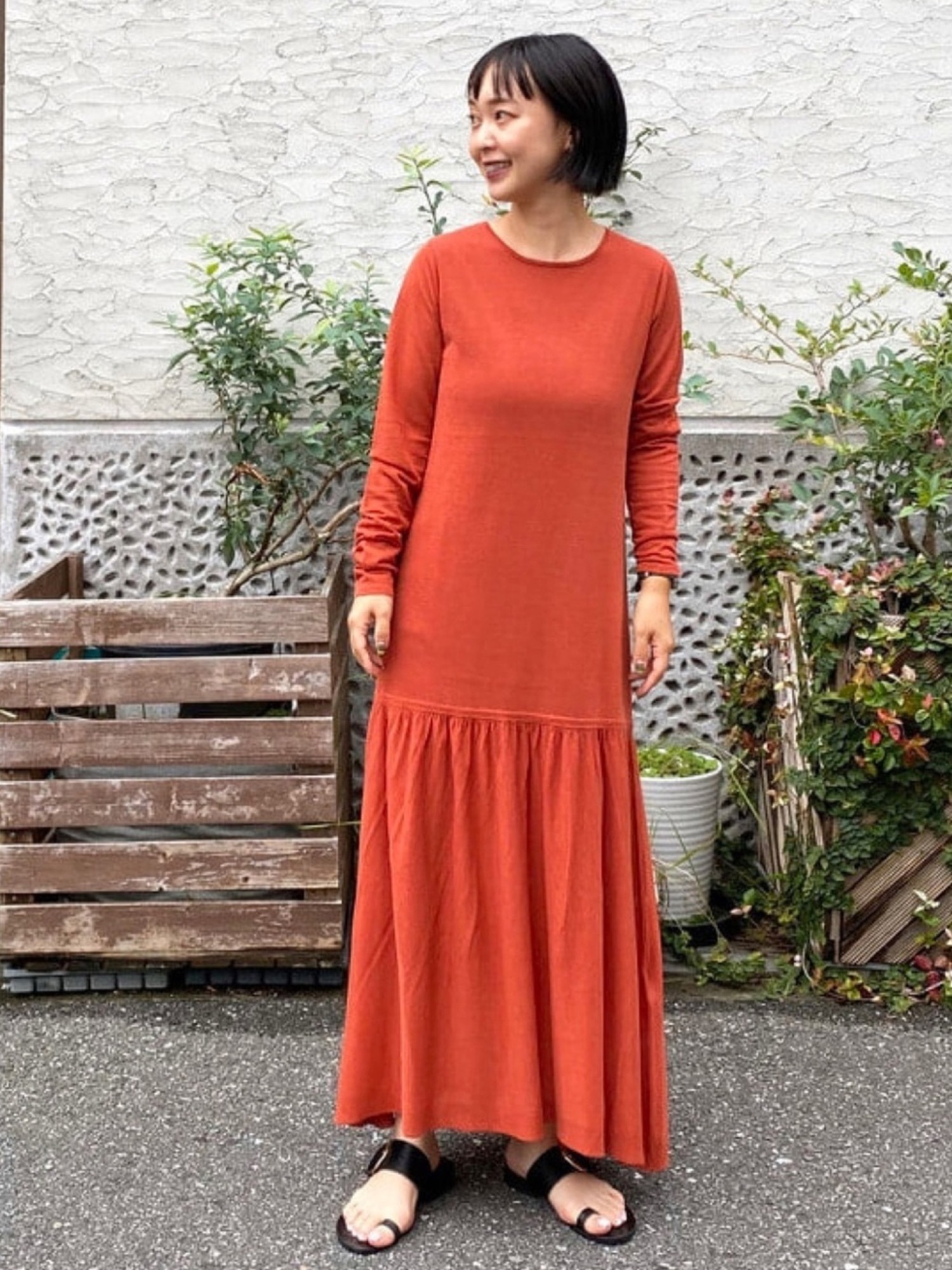 Demi-LuxeBEAMS ペプラムヘムニットワンピース 36 定価2.3万