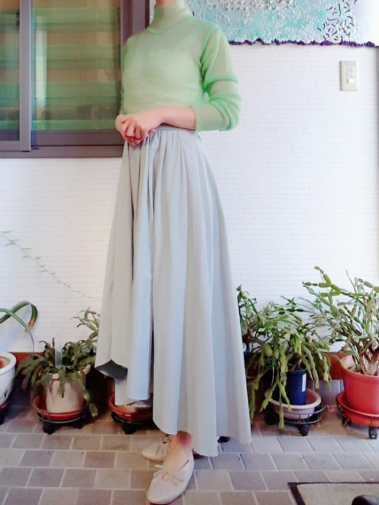 PUBLIC TOKYO ラメシアータートルニット PUBLIC TOKYO（パブリックトウキョウ）の「ラメシアータートルニット