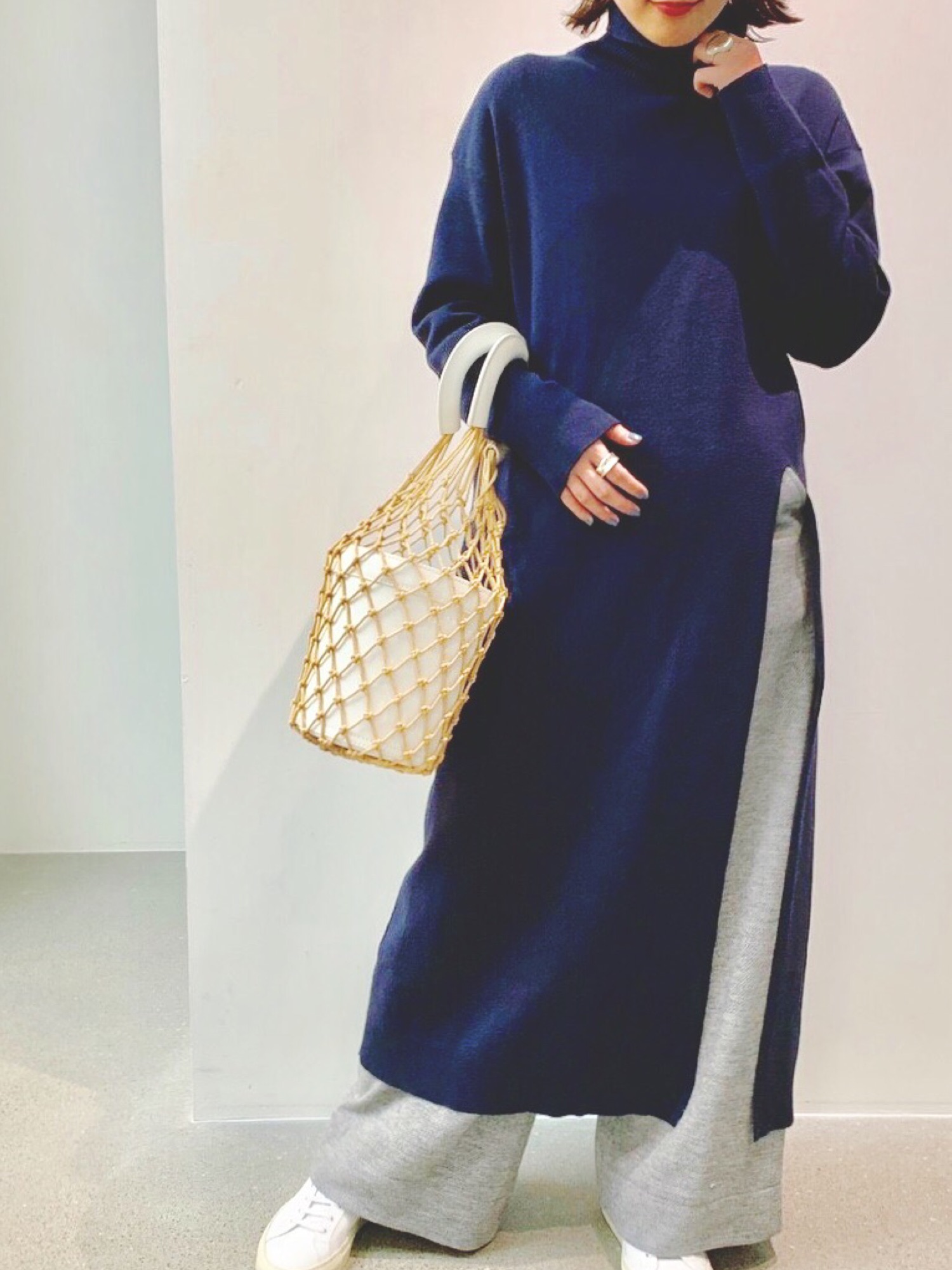 ⭐︎タイムセール⭐︎カレンソロジー　コットンリネンドルマンワンピース　ダークブルー Curensology（カレンソロジー）の「Curensology(カレンソロジー