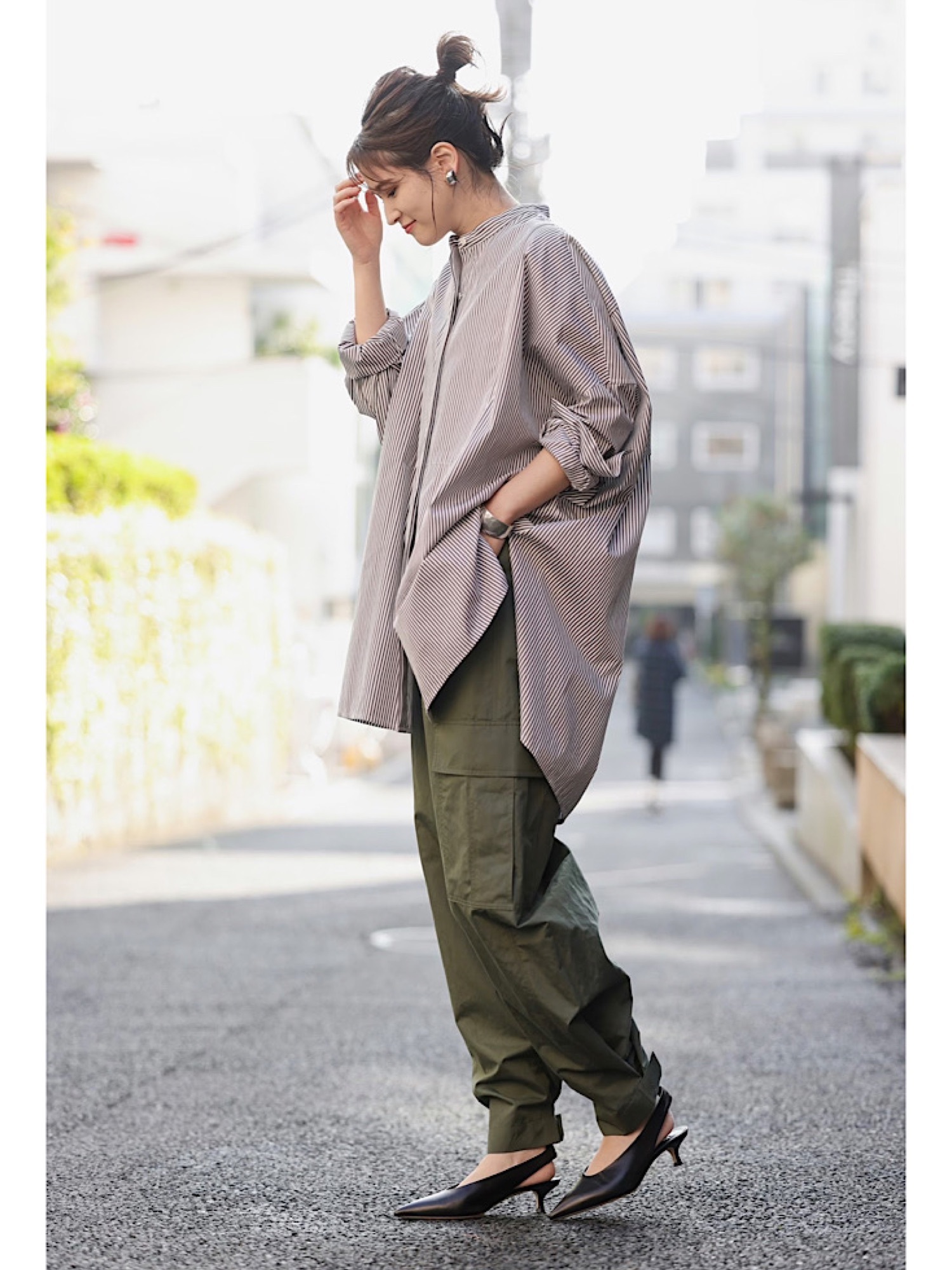 Curensology ライトカーゴパンツ美品 Curensology（カレンソロジー）の「Curensology(カレンソロジー