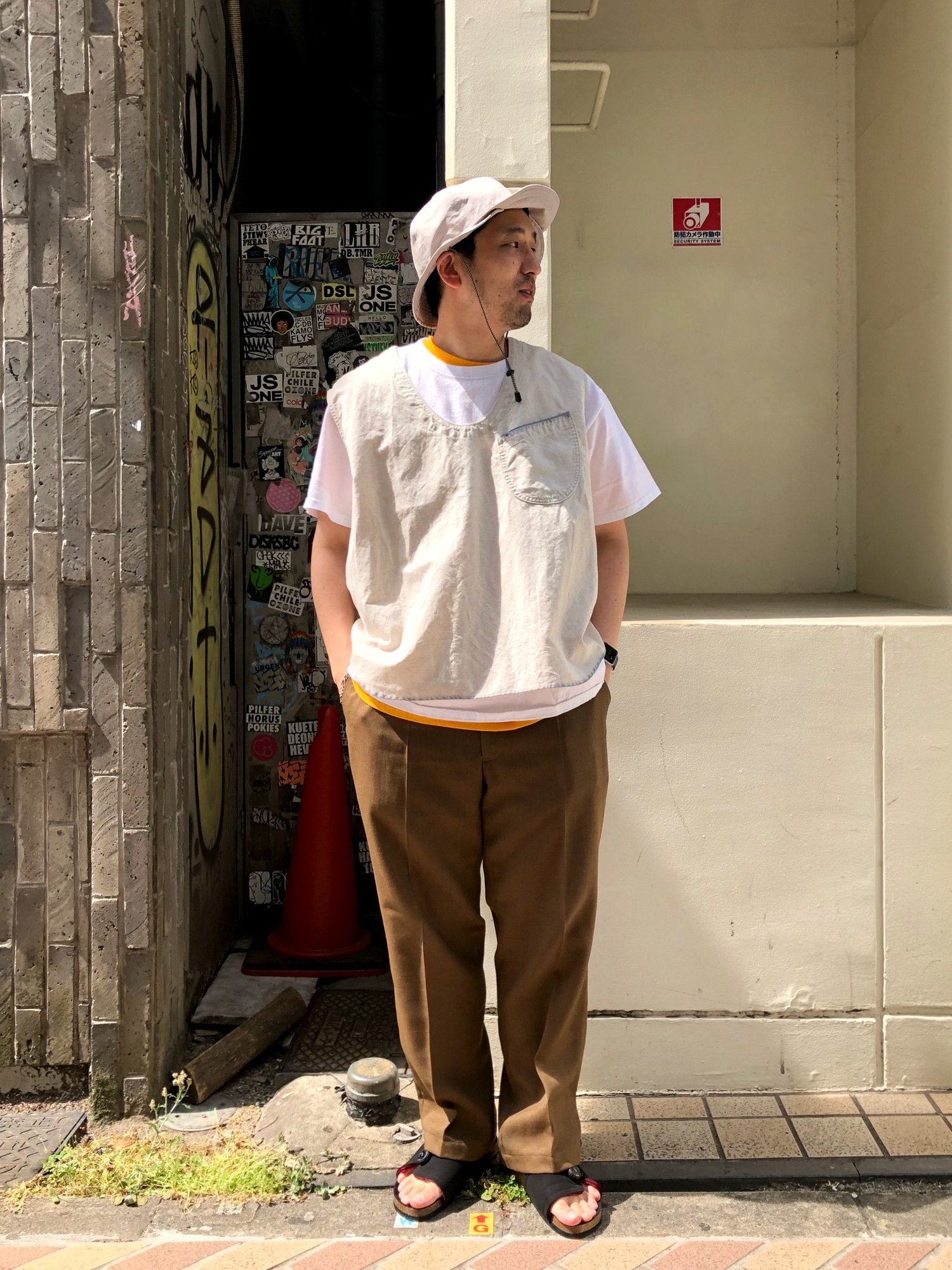 PORTER CLASSICのベストを使った人気ファッションコーディネート