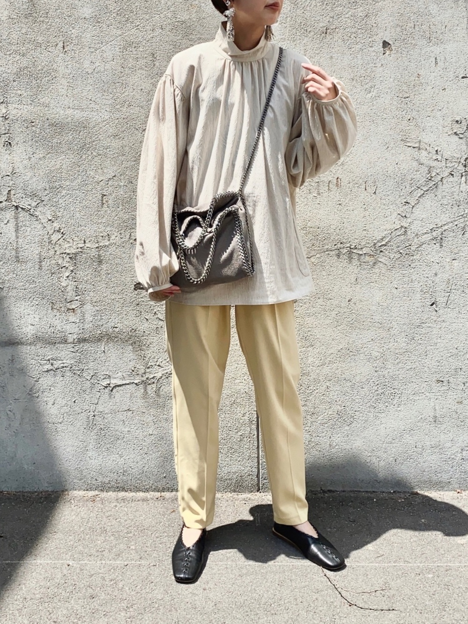 6 (ROKU) - 6(ROKU) ロク ギャザーボリュームブラウス ブラック 36 6（ロク）の「＜6(ROKU)＞GATHER VOLUME BLOUSE/ブラウス