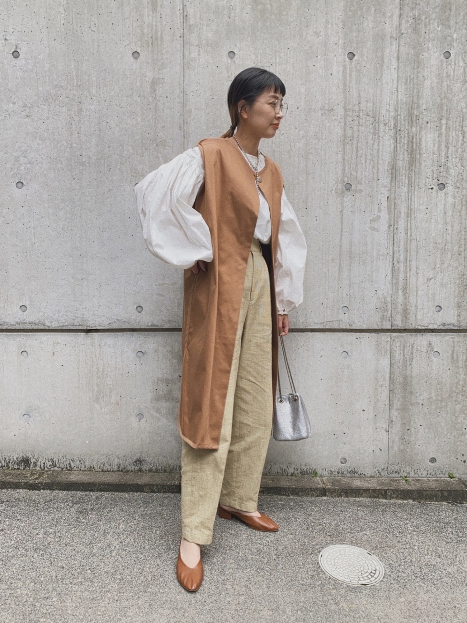 6（ロク）の「＜6(ROKU)＞BACK GOMU PANTS/パンツ ◇（その他
