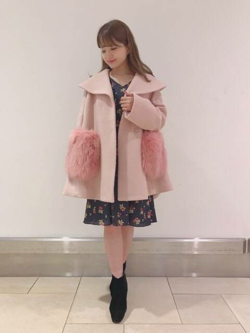 DEICY♥︎ファーポケットフレアコート/新品タグ付き ファーポケットフレアコート