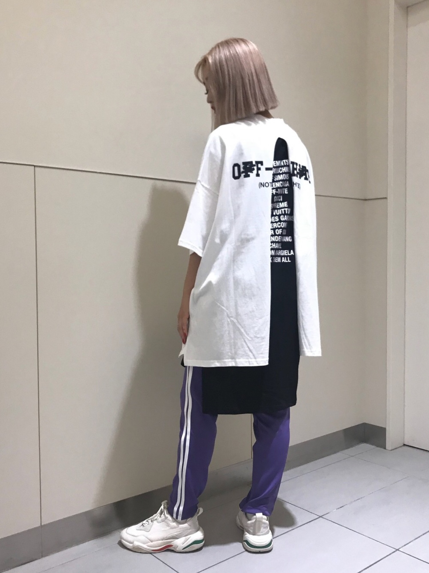 マスターナンバー FAKE BACK SLIT Not Vetements T VETEMENTS - マスターナンバー FAKE BACK SLIT Not Vetements T