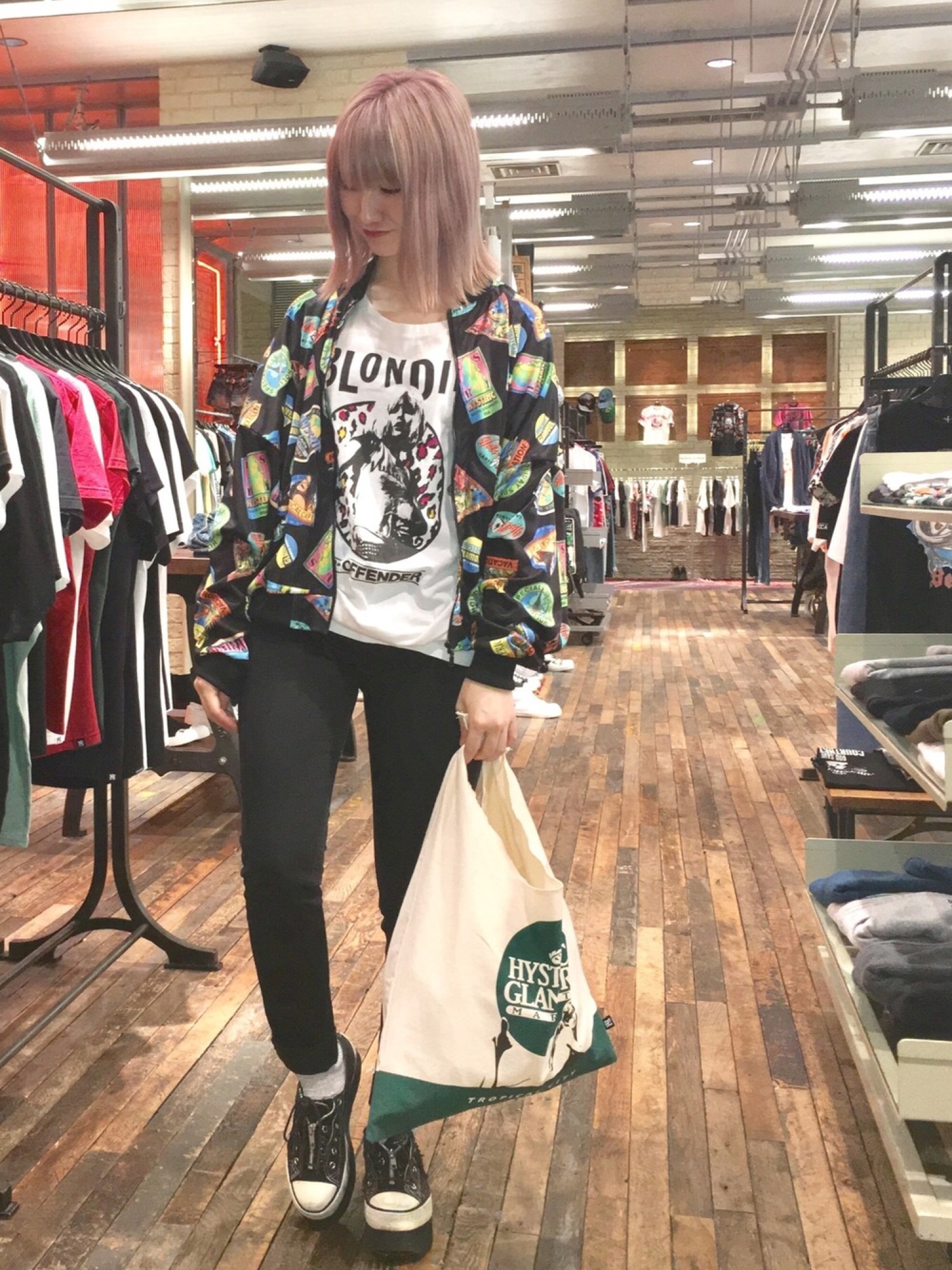 HYSTERIC GLAMOUR - ヒステリックグラマー　HYS VACATION 総柄MA-1ジャケット　ブラック HYSTERIC GLAMOUR（ヒステリックグラマー）の「HYS VACATION総柄