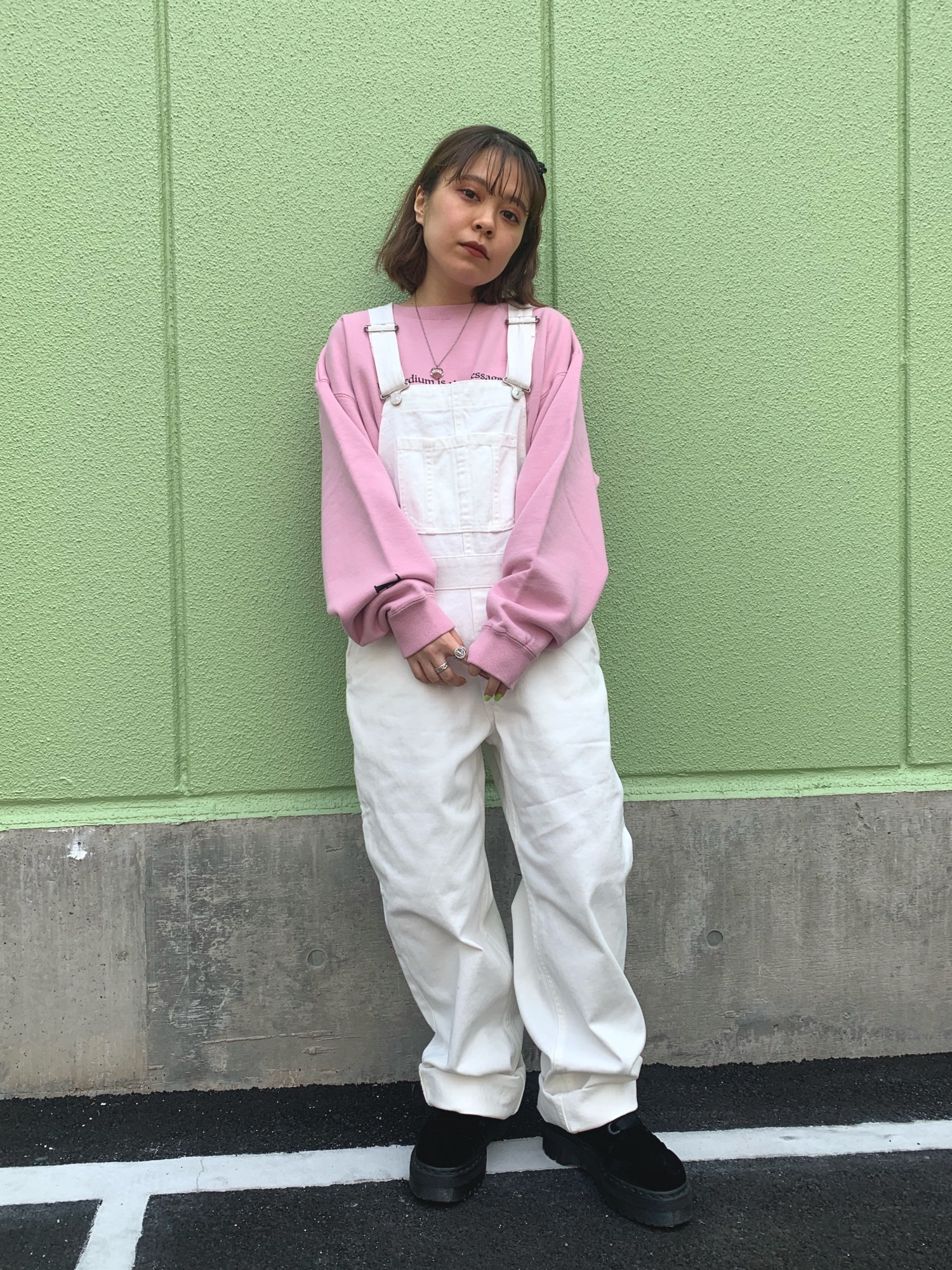 エックスガール PSYCHEDELIC FACE CREW SWEAT TOP X-girl（エックスガール）の「PSYCHEDELIC FACE CREW SWEAT TOP