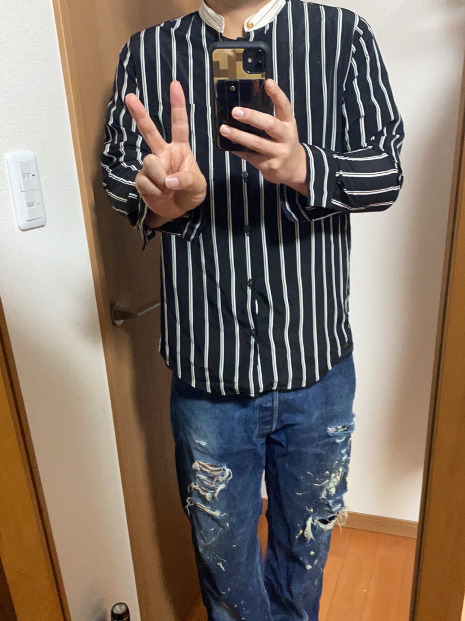 【STUDIOUS】ストライプクレリックバンドカラーシャツ STUDIOUS（ステュディオス）の「【STUDIOUS】ストライプ
