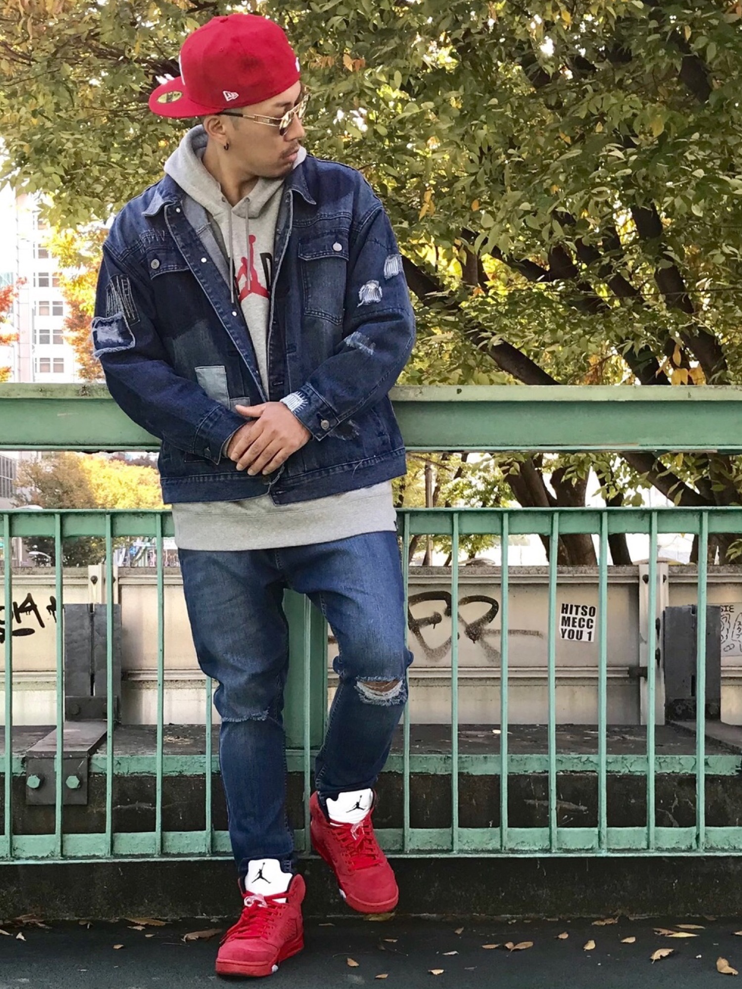 NIKE◇AIR JORDAN 5 RETRO/エアジョーダンレトロ/レッド/136027