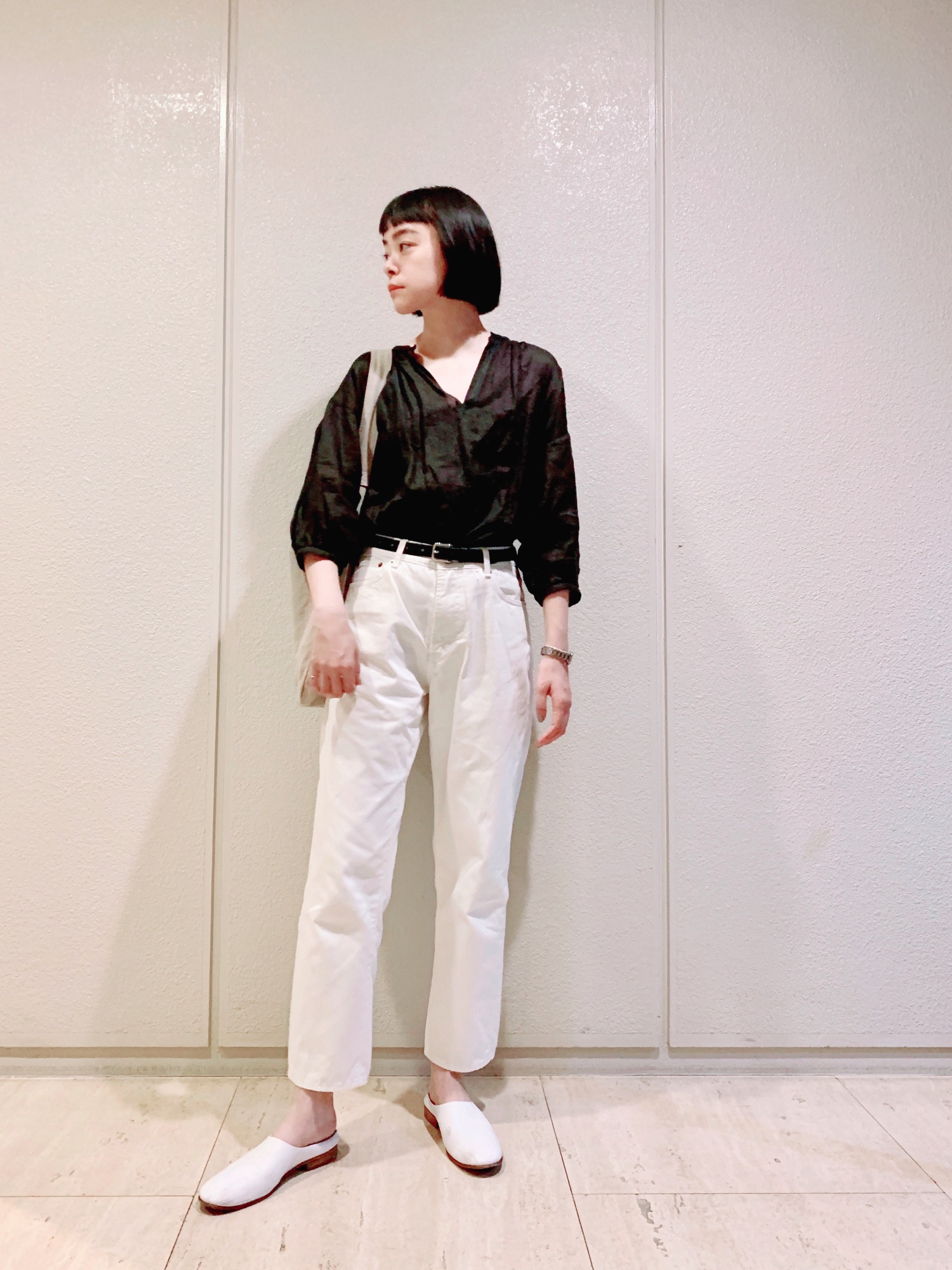 LE GLAZIK ルグラジック ギャザーネックパフスリーブラミープル 