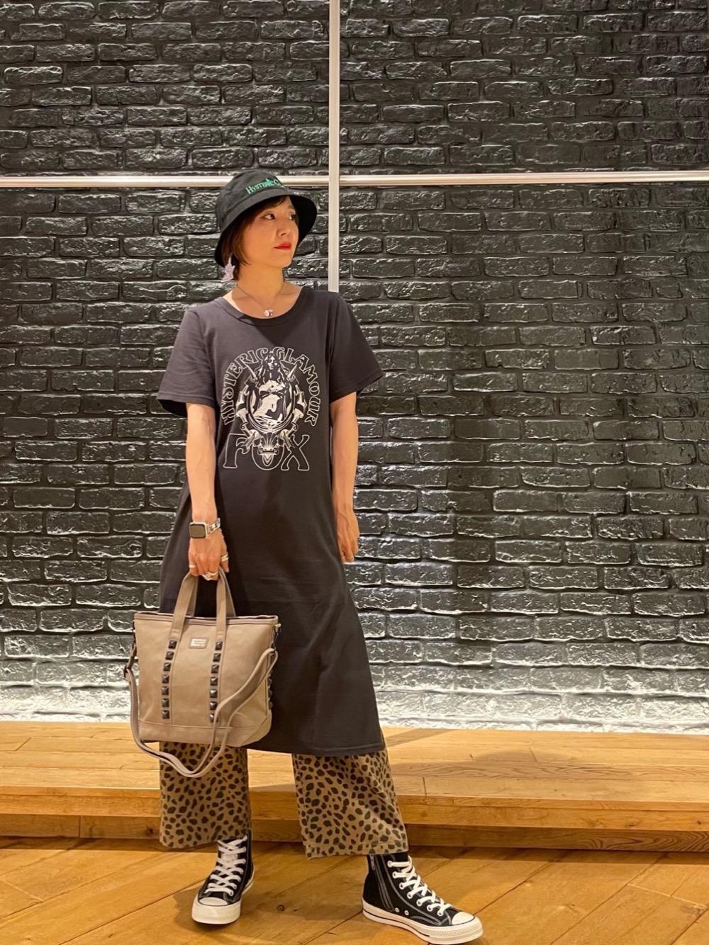 ヒステリックス 新品タグ付編み上げワンピース HYSTERIC GLAMOR HYSTERIC ROCK PANDA ワンピース（ワンピース）｜HYSTERIC